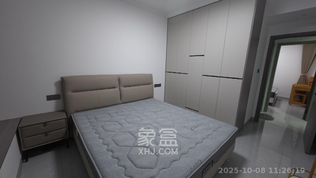桥头家园三期  2室2厅1卫    1900.0元/月室内图