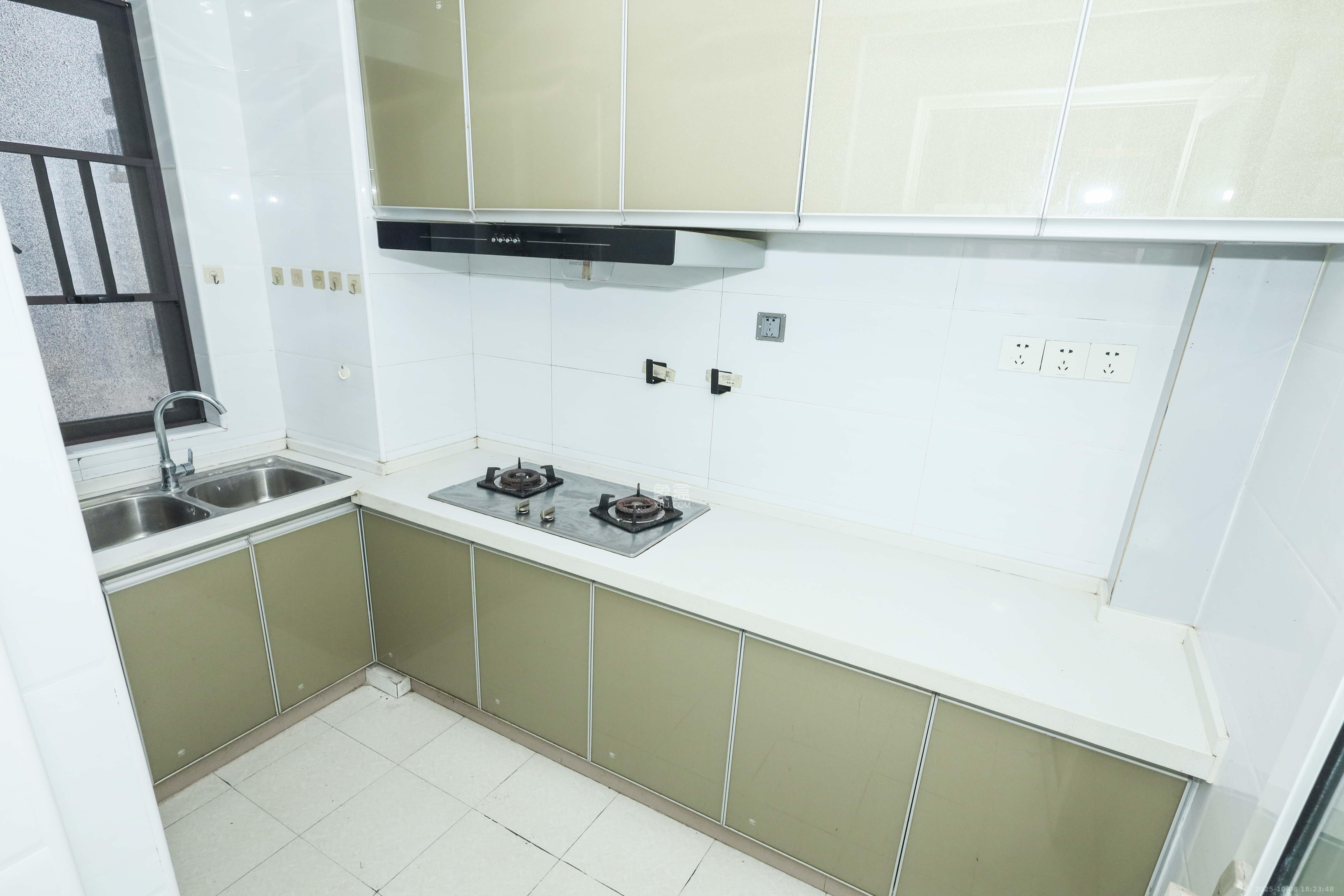 梅溪湖合能璞丽  3室2厅1卫    95.0万厨房