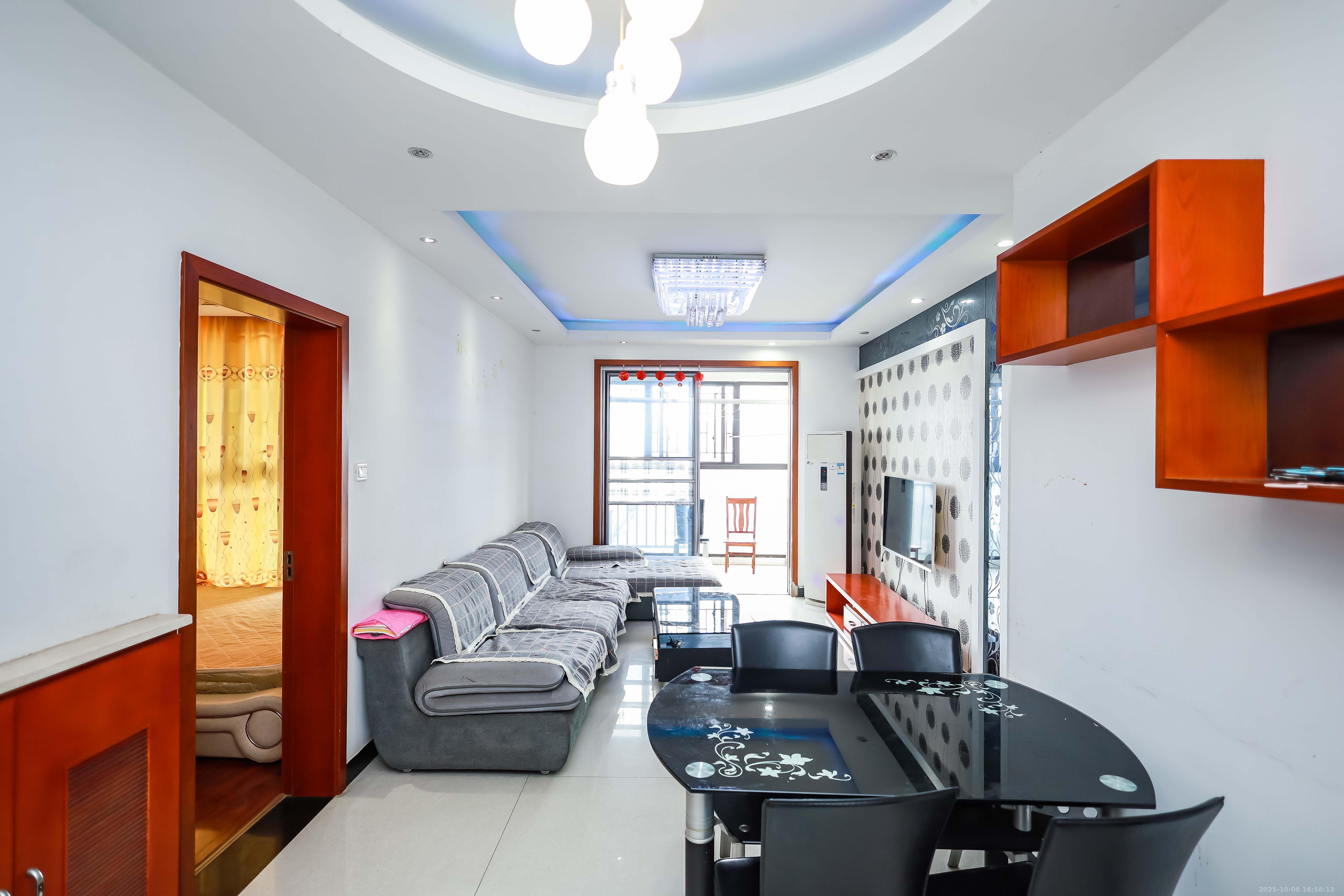 南枫时光  3室2厅1卫    2600.0元/月室内图