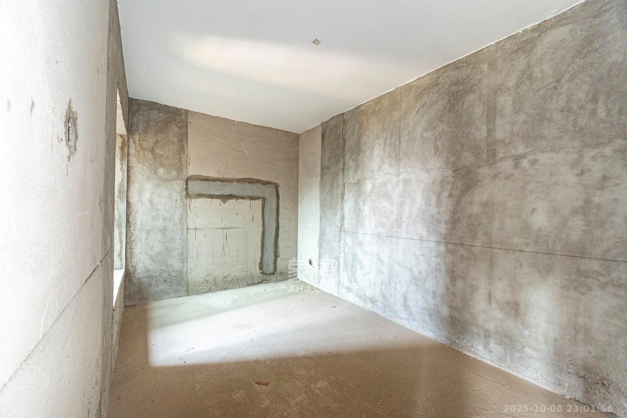 海伦春天  2室2厅1卫    39.8万卧室