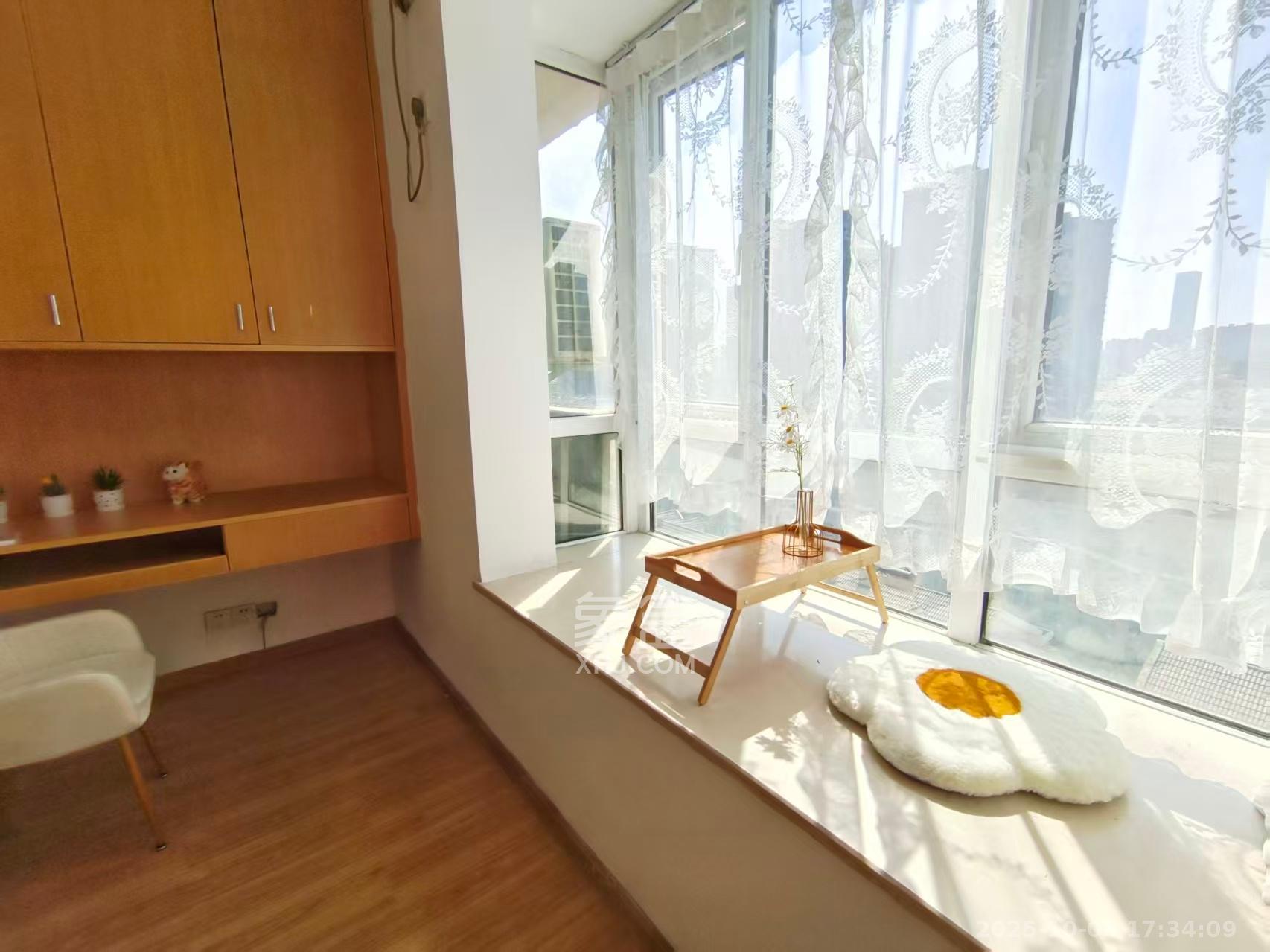 芙蓉上河图 2室1厅1卫 2400.0元/月 芙蓉上河图 2室1厅1卫 2400.0元/月室内图