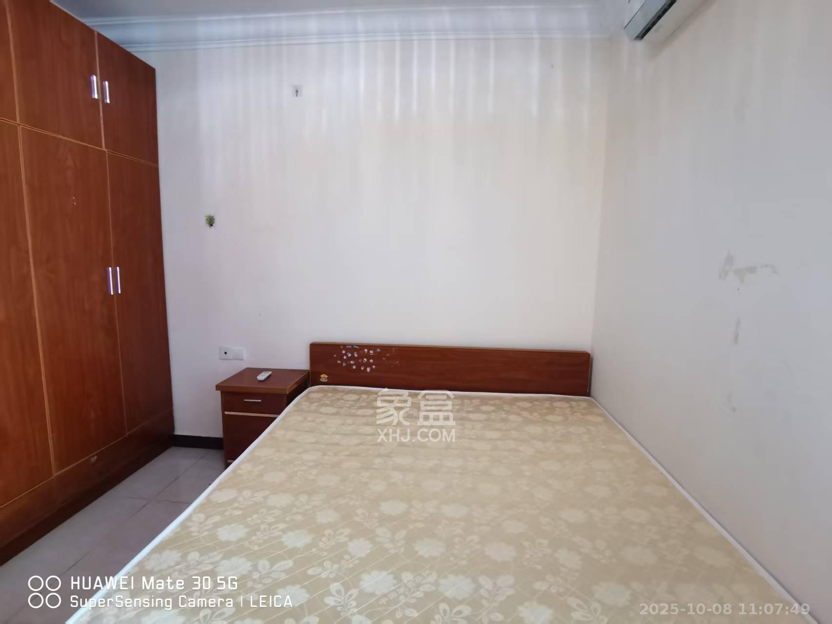 恒大翡翠华庭 1室0厅1卫 1150.0元/月 恒大翡翠华庭 1室0厅1卫 1150.0元/月室内图