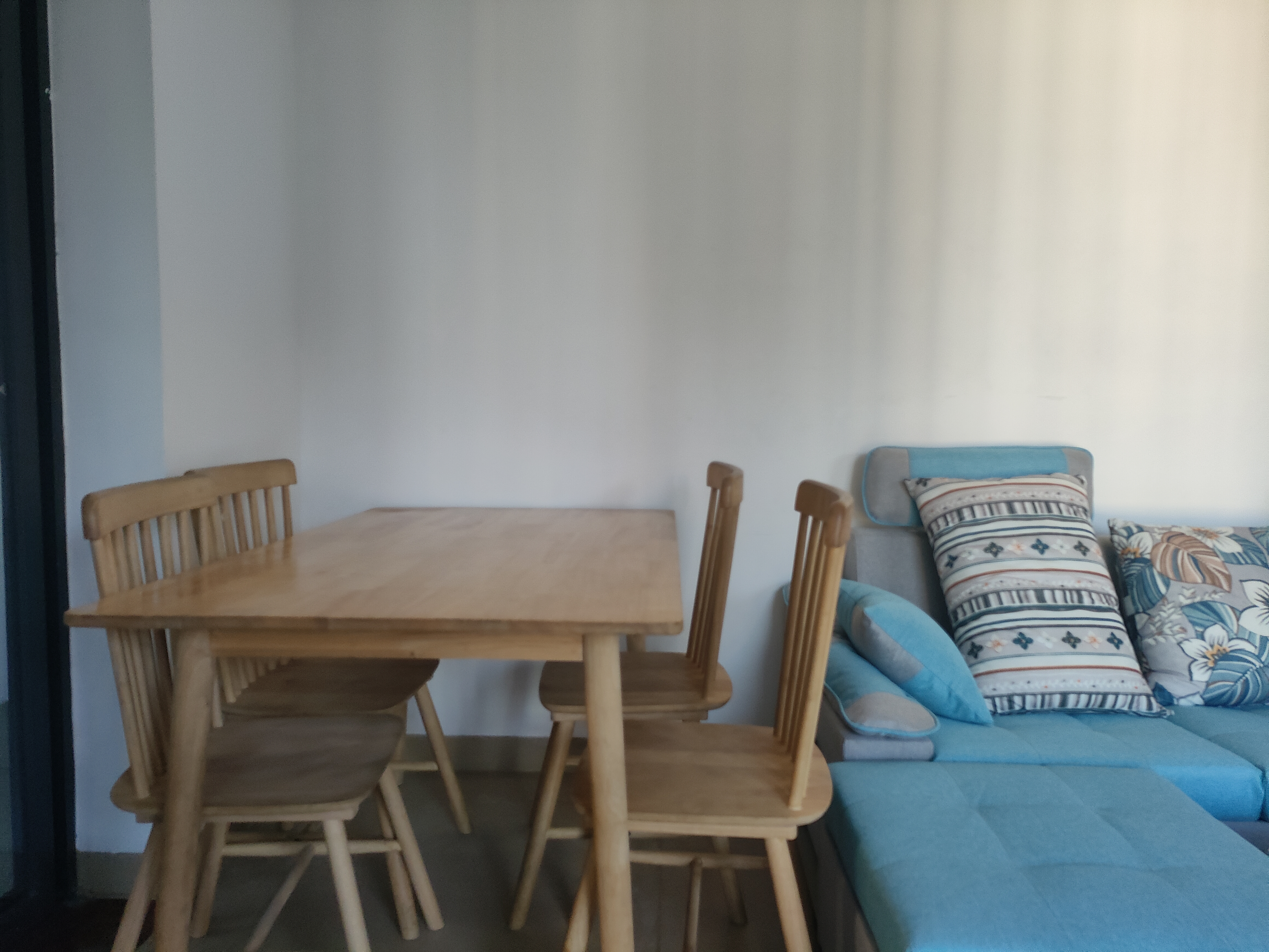 冠盛天泽园  3室2厅1卫    2900.0元/月 冠盛天泽园  3室2厅1卫    2900.0元/月室内图