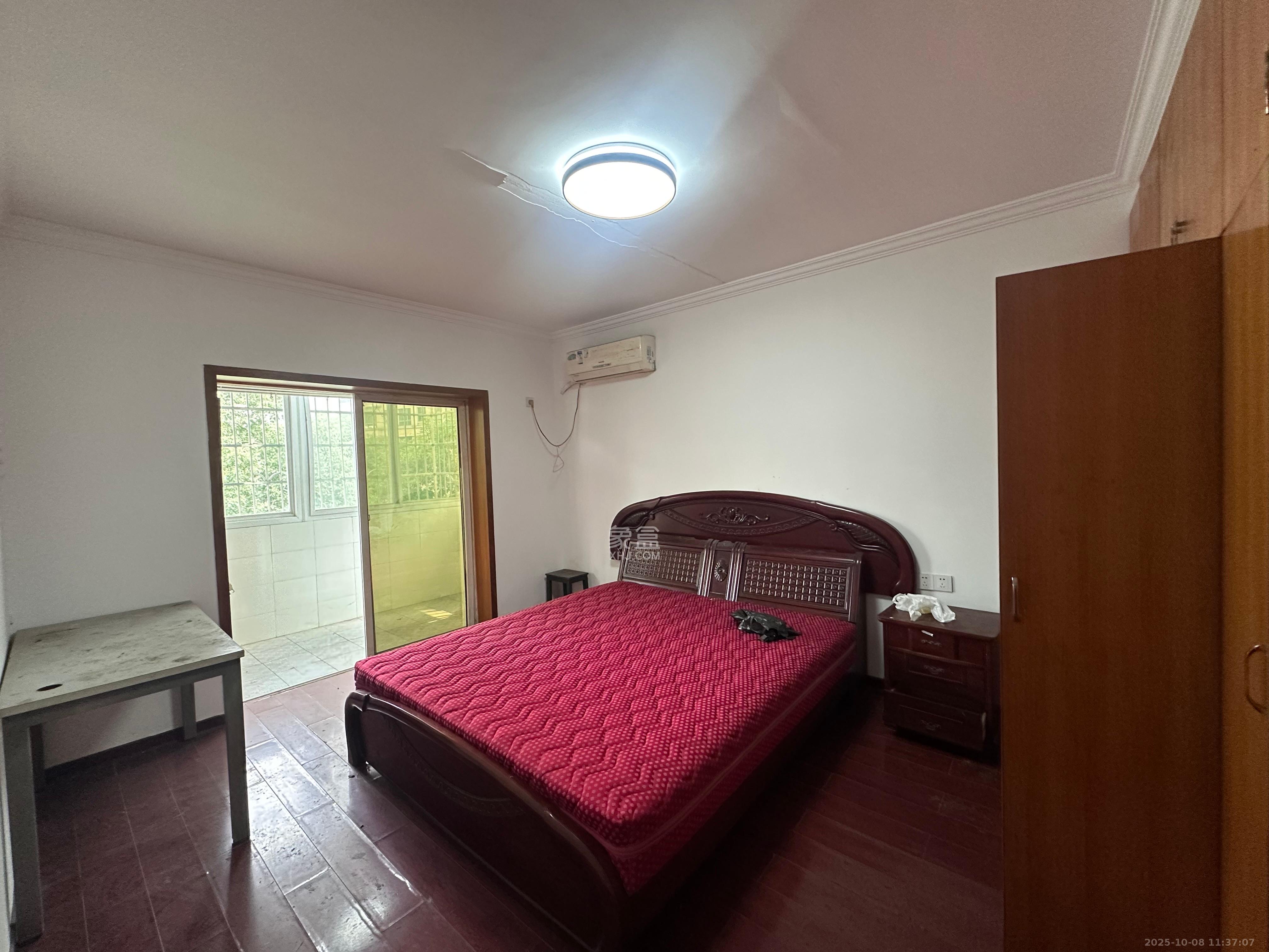 御景龙城  3室2厅2卫    1900.0元/月室内图