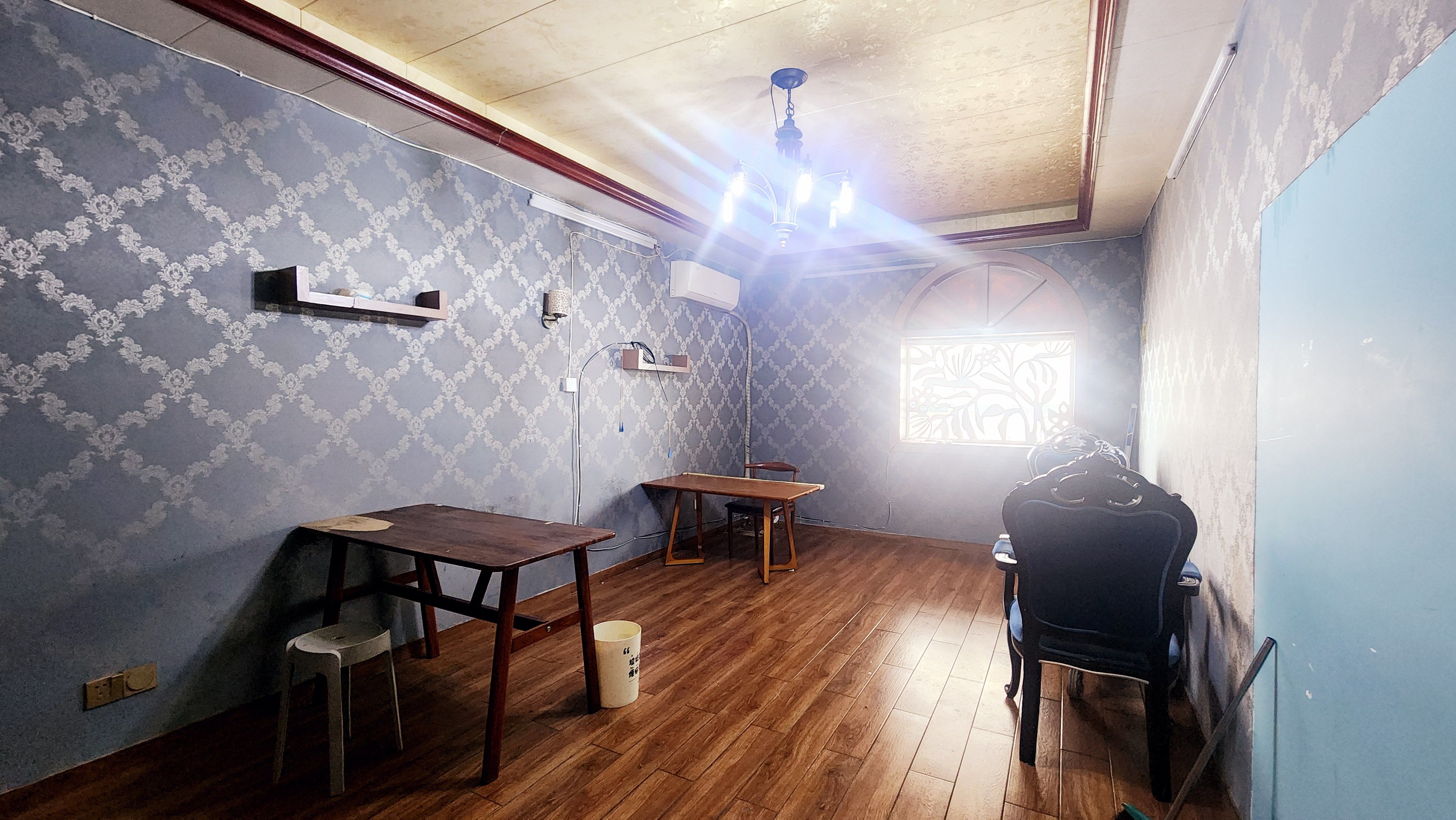 丽天名园 1室0厅0卫 2600.0元/月 丽天名园 1室0厅0卫 2600.0元/月室内图