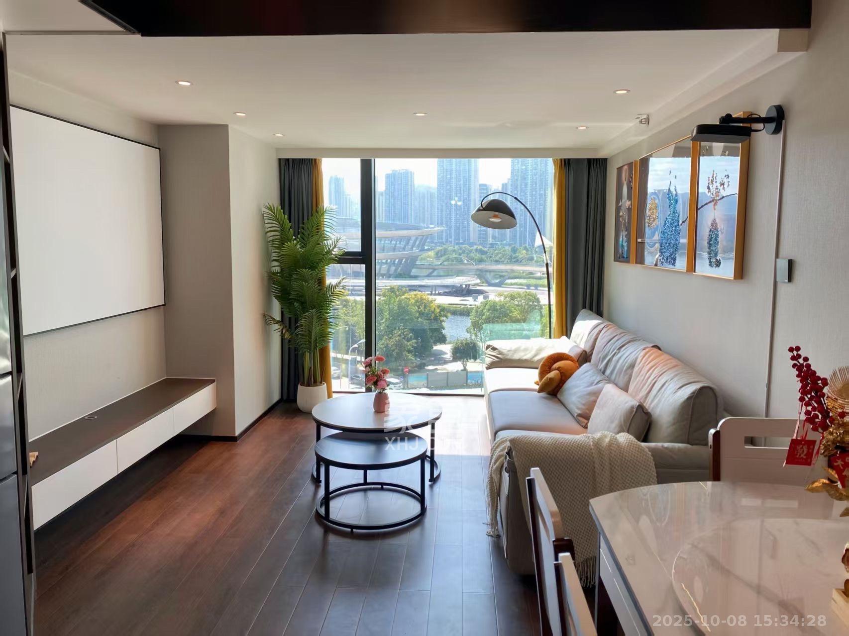 达美寰宇中心  2室1厅1卫    3100.0元/月