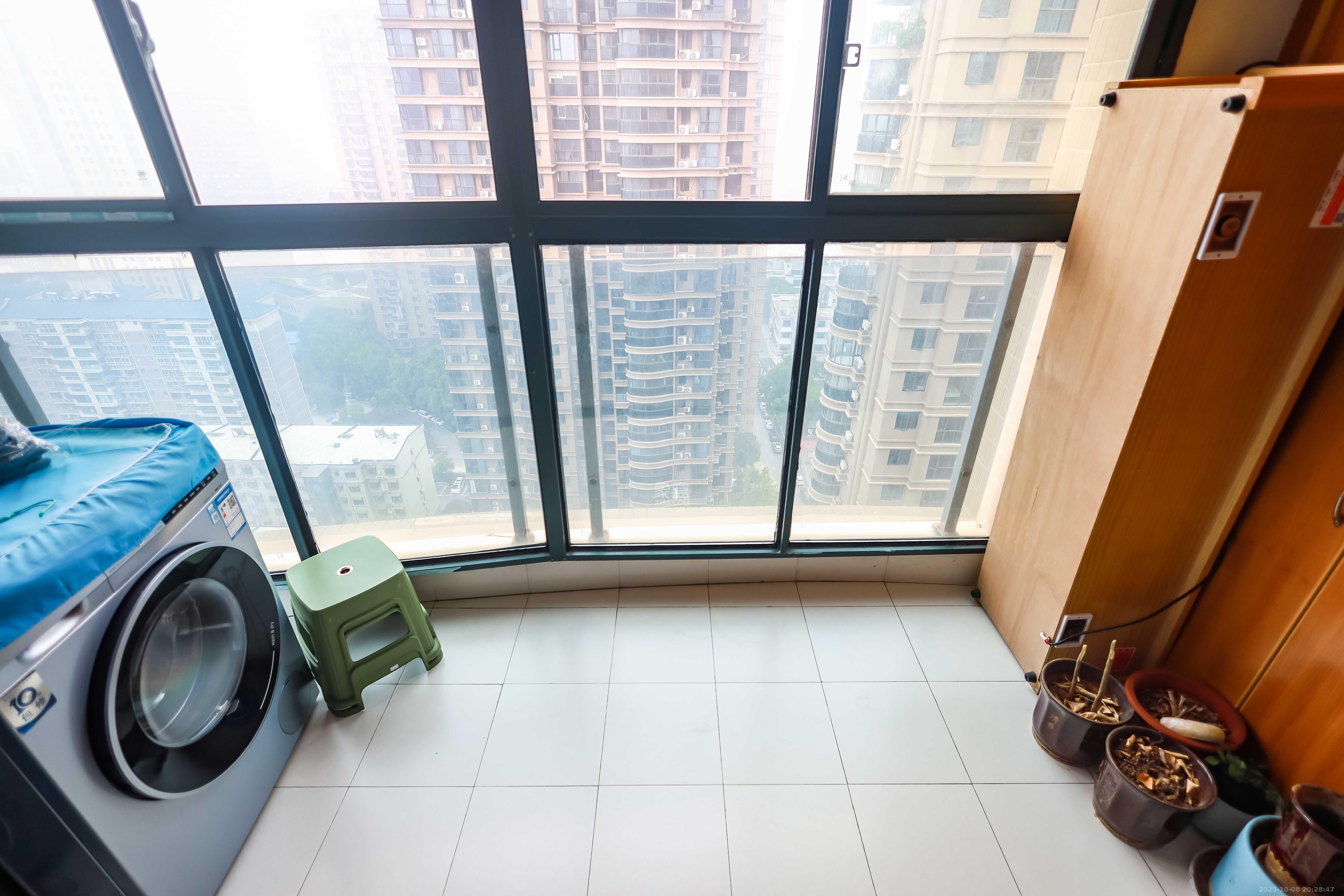 永祺西京 2室2厅1卫 92.0万 永祺西京 2室2厅1卫 92.0万阳台