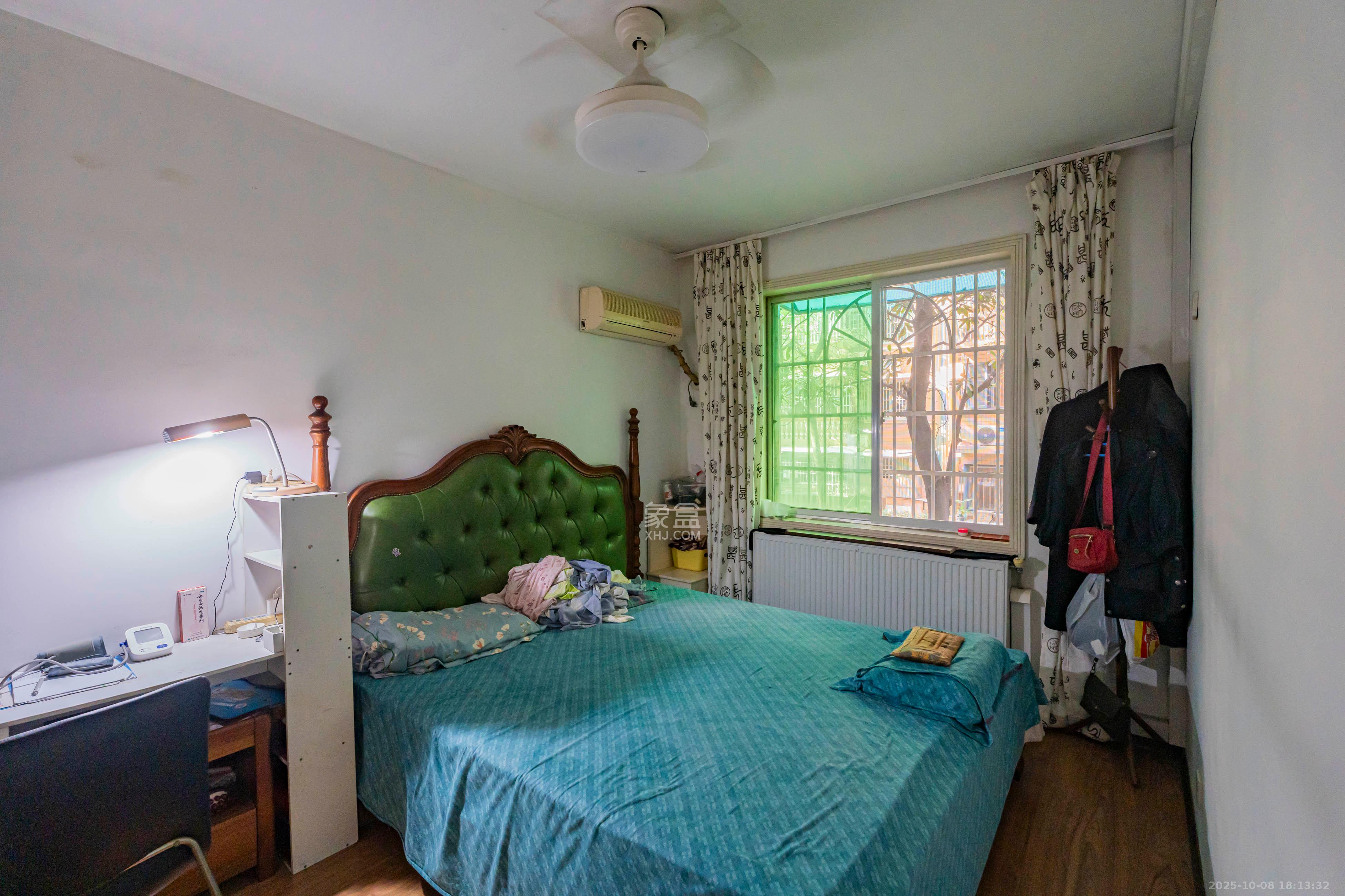 富湘园  3室2厅2卫    132.0万卧室