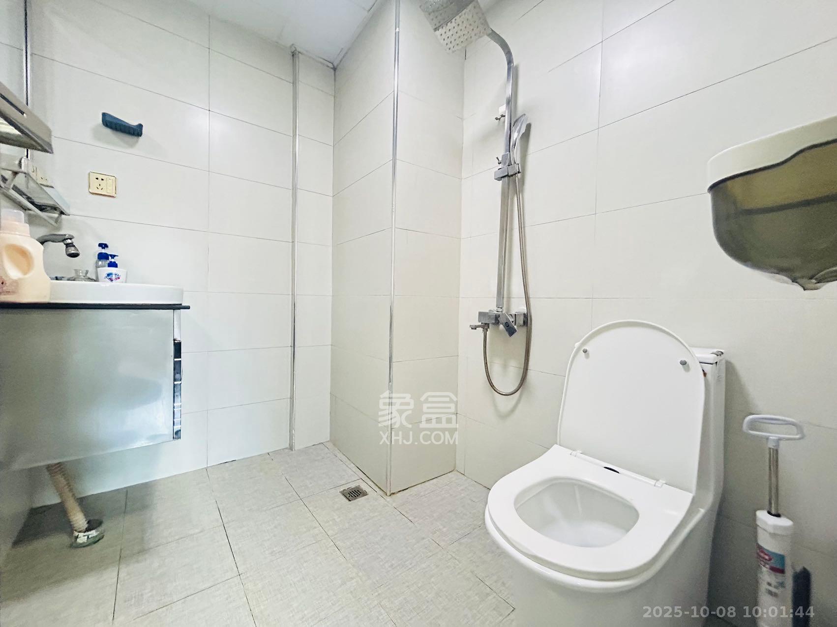 达美美立方 1室1厅1卫 2080.0元/月 达美美立方 1室1厅1卫 2080.0元/月室内图