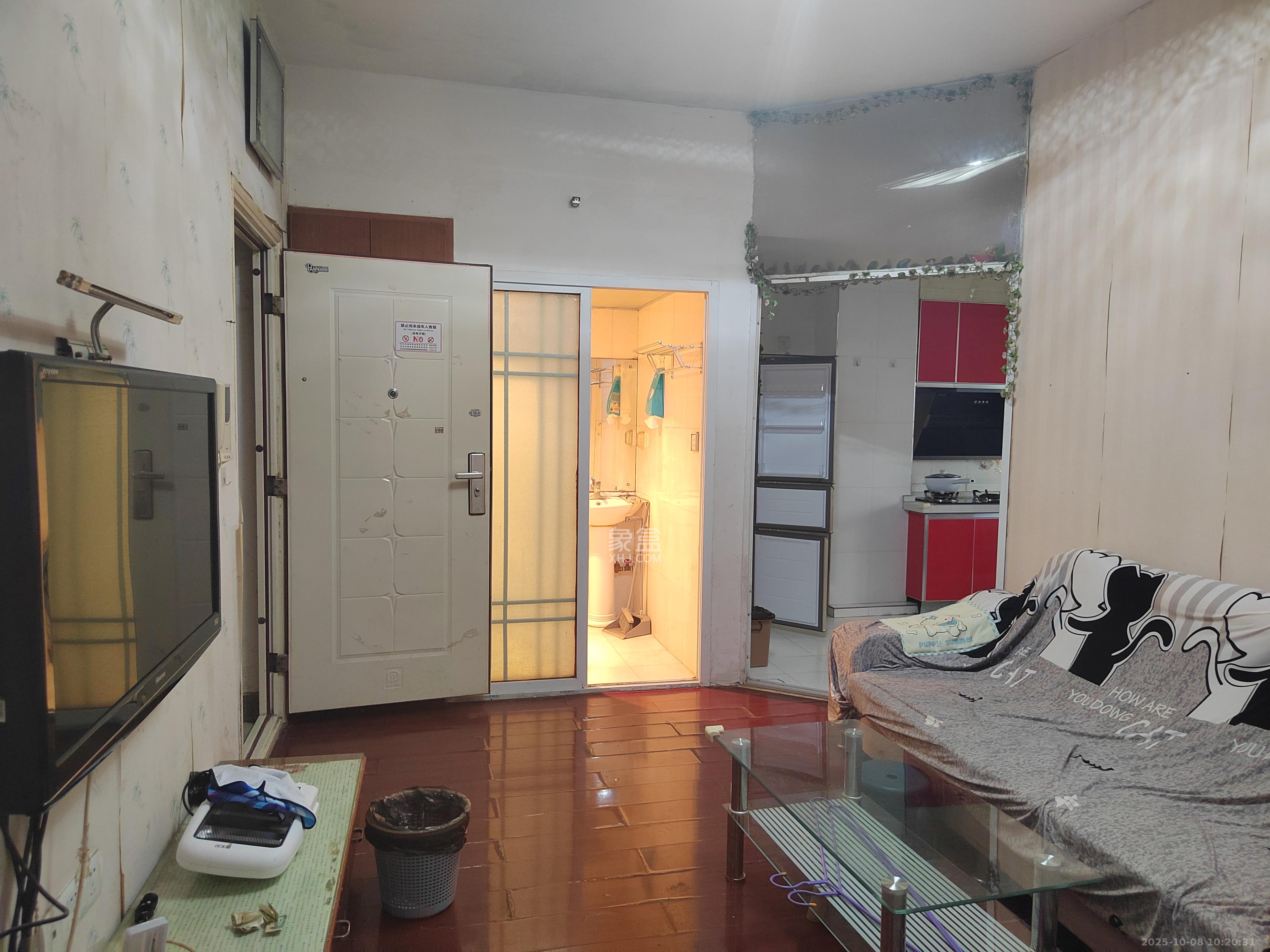 满庭芳小区  2室1厅1卫    1400.0元/月 满庭芳小区  2室1厅1卫    1400.0元/月室内图