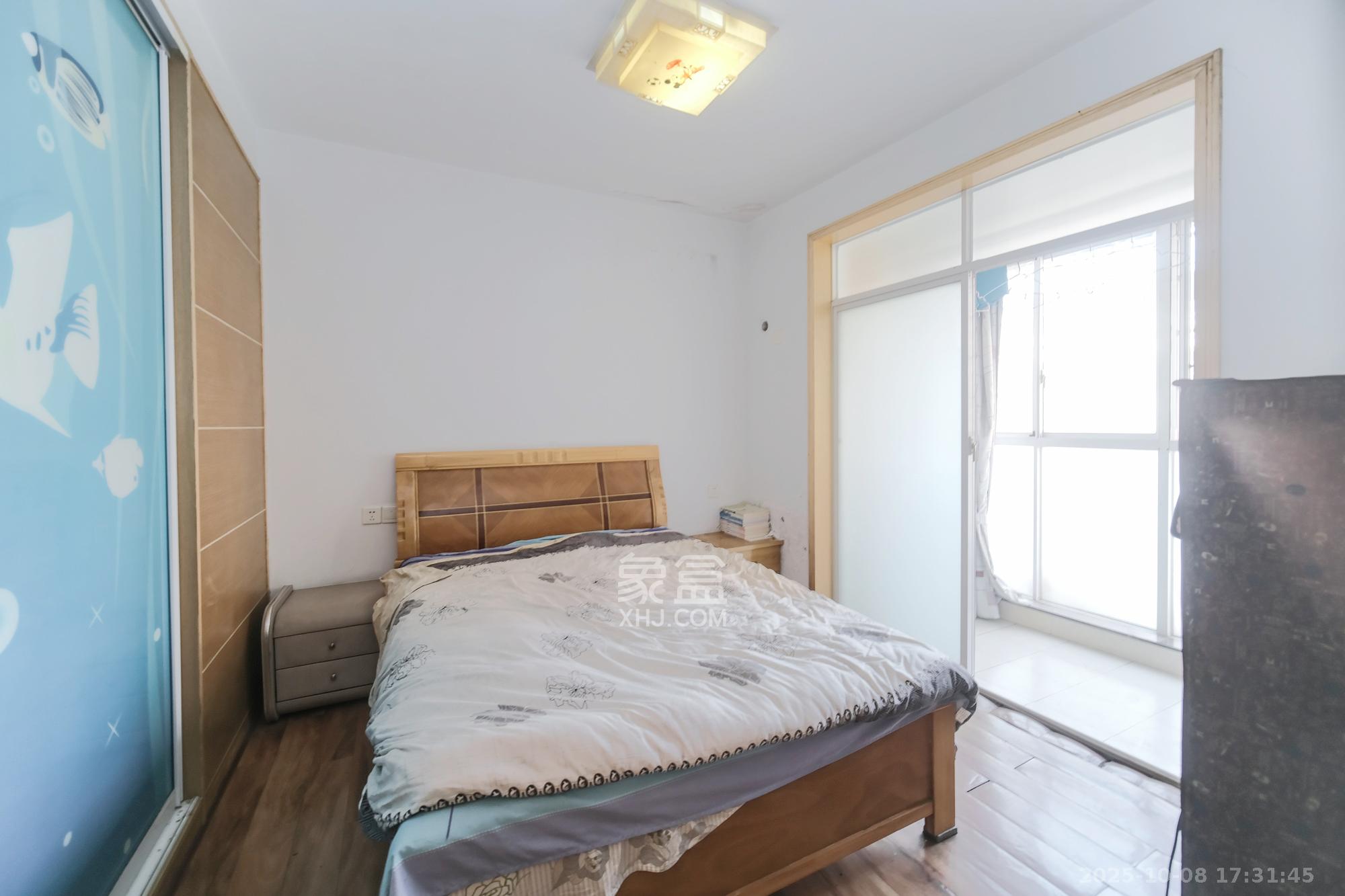 长丰星城  1室0厅0卫    37.5万卧室