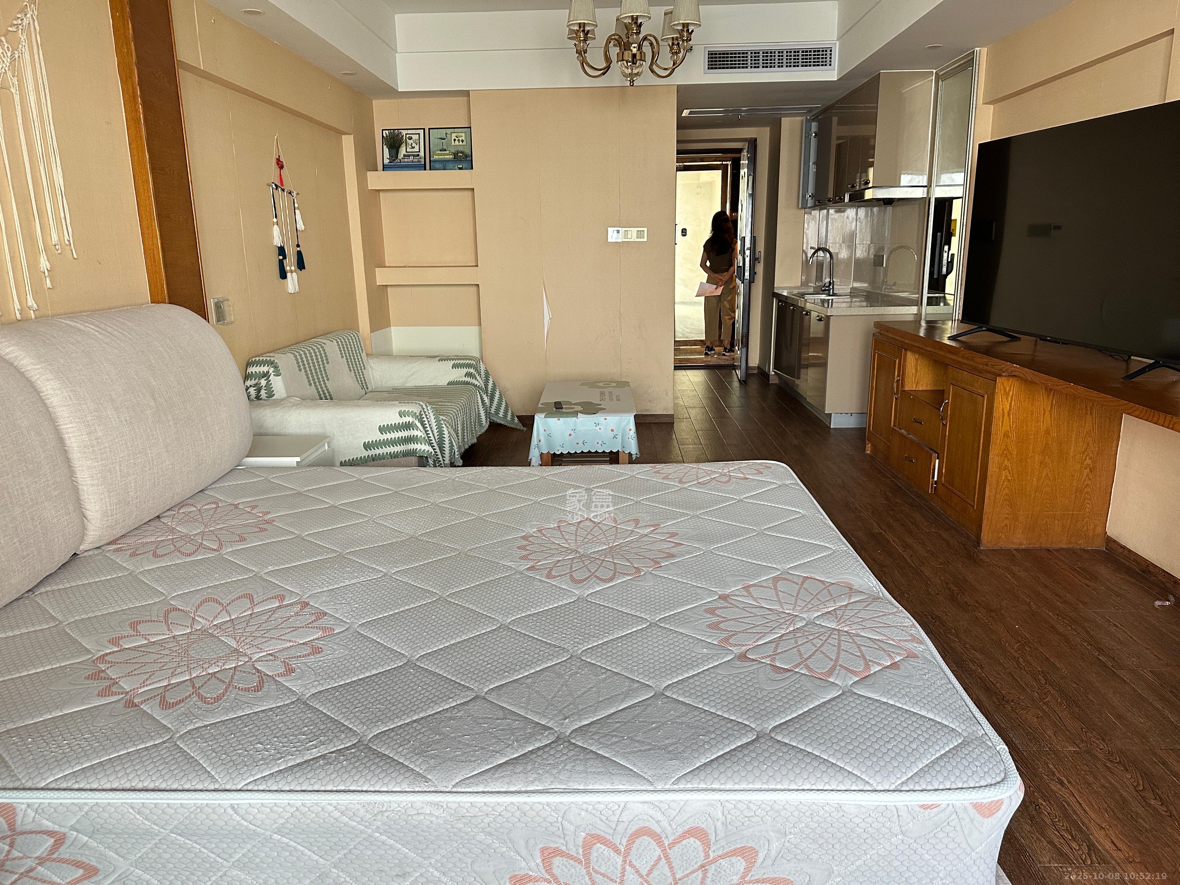 保利国际广场 1室1厅1卫 2300.0元/月 保利国际广场 1室1厅1卫 2300.0元/月室内图