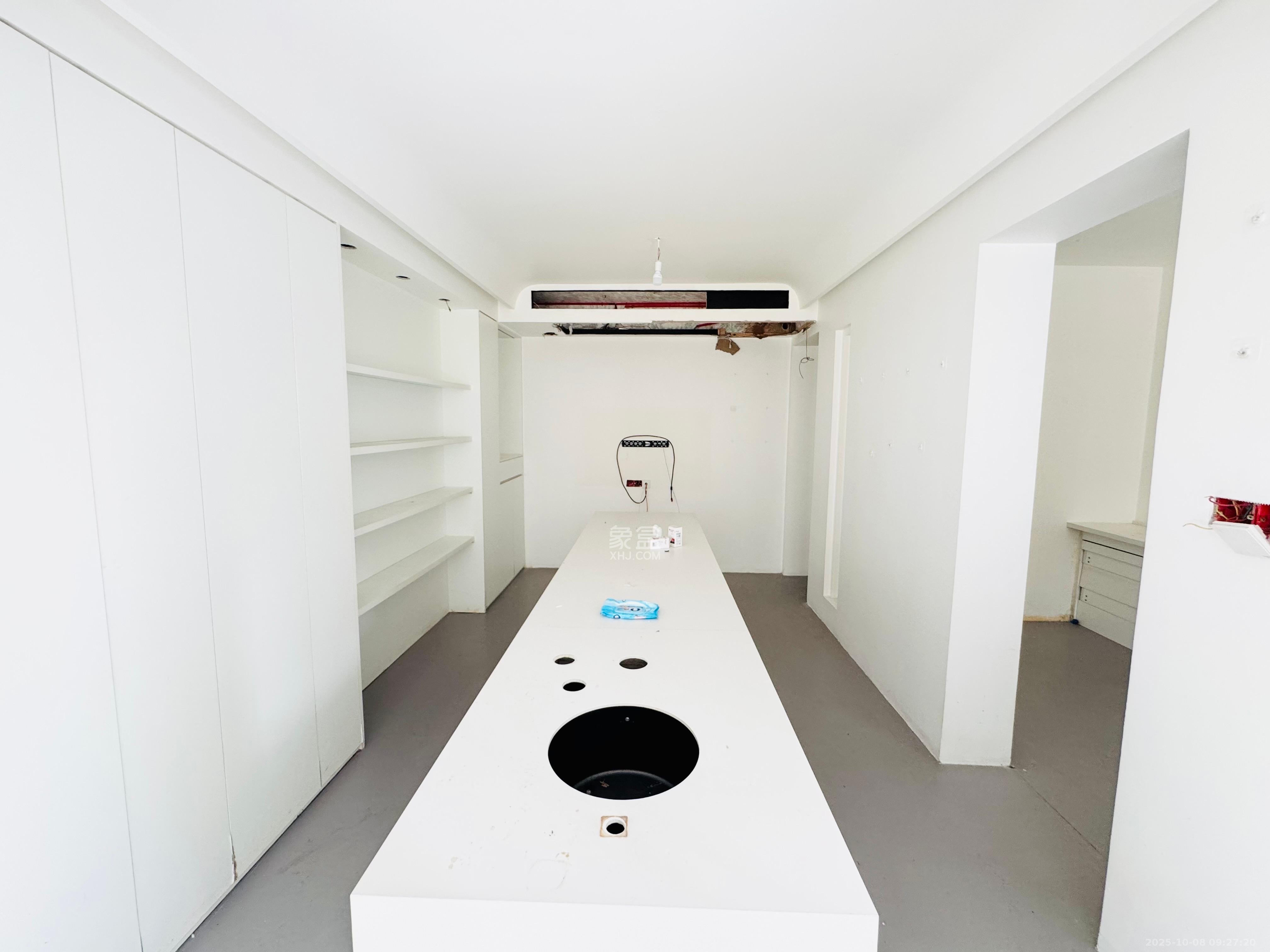 人民新村 2室1厅1卫 3500.0元/月 人民新村 2室1厅1卫 3500.0元/月室内图