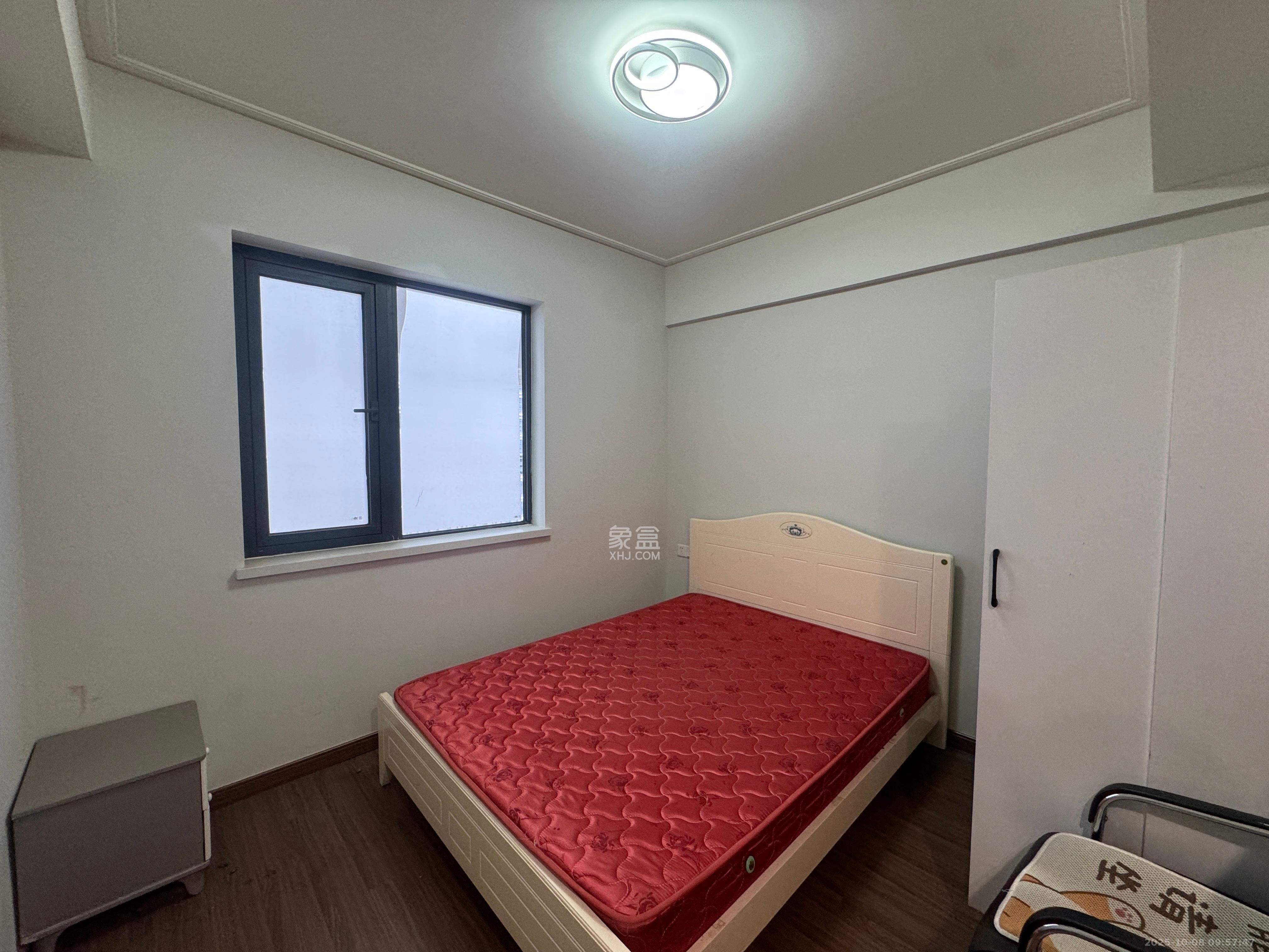 保利中环广场(保利中悦苑)  4室2厅2卫    4500.0元/月 保利中环广场(保利中悦苑)  4室2厅2卫    4500.0元/月室内图