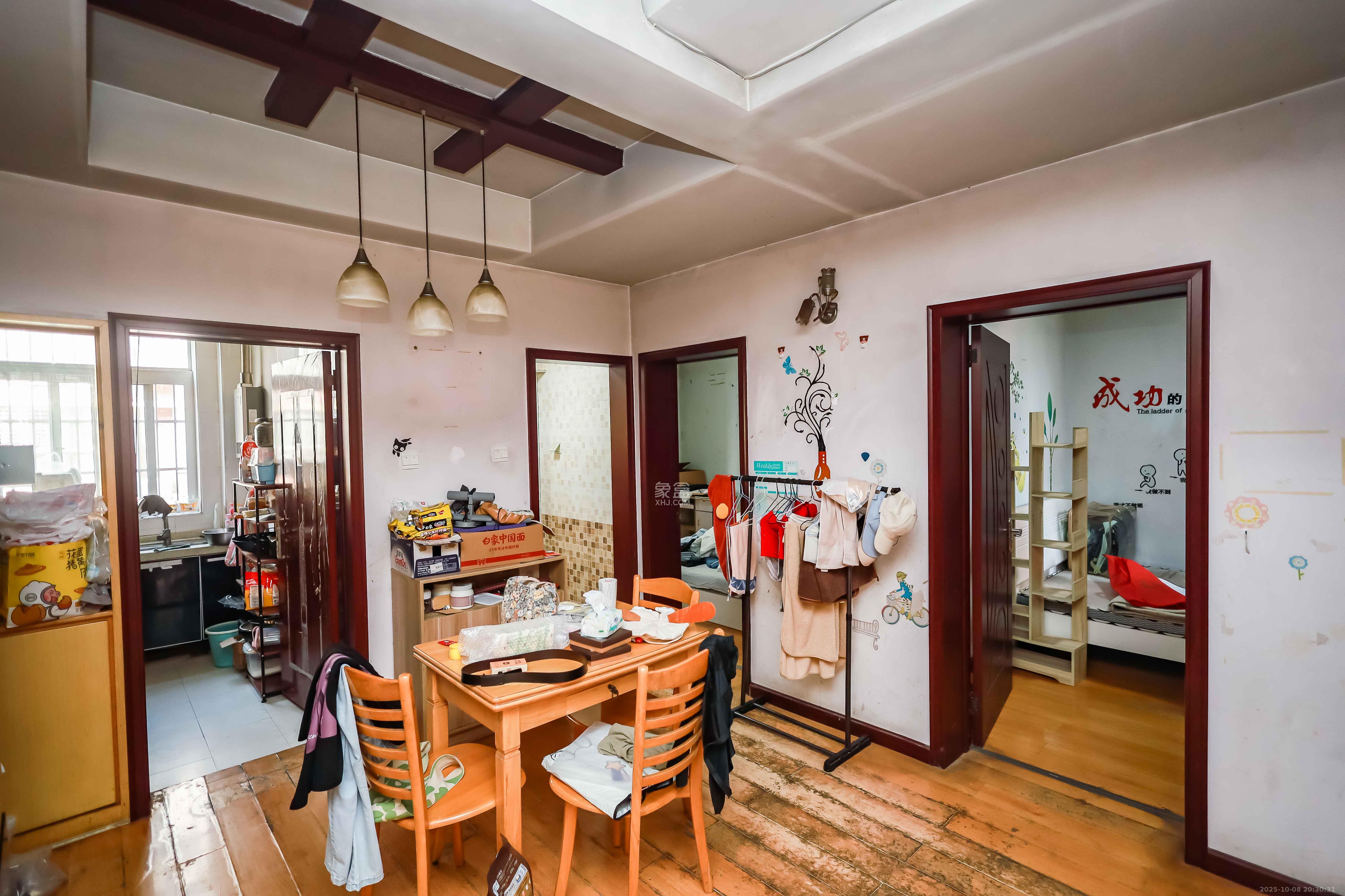 水木兰庭 3室2厅1卫 60.0万 水木兰庭 3室2厅1卫 60.0万客厅