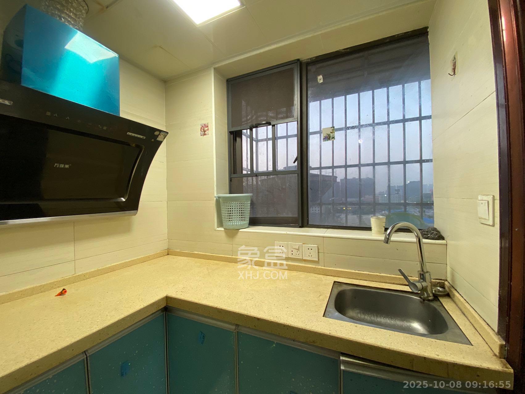 东岸梅园小区  1室0厅0卫    1350.0元/月室内图