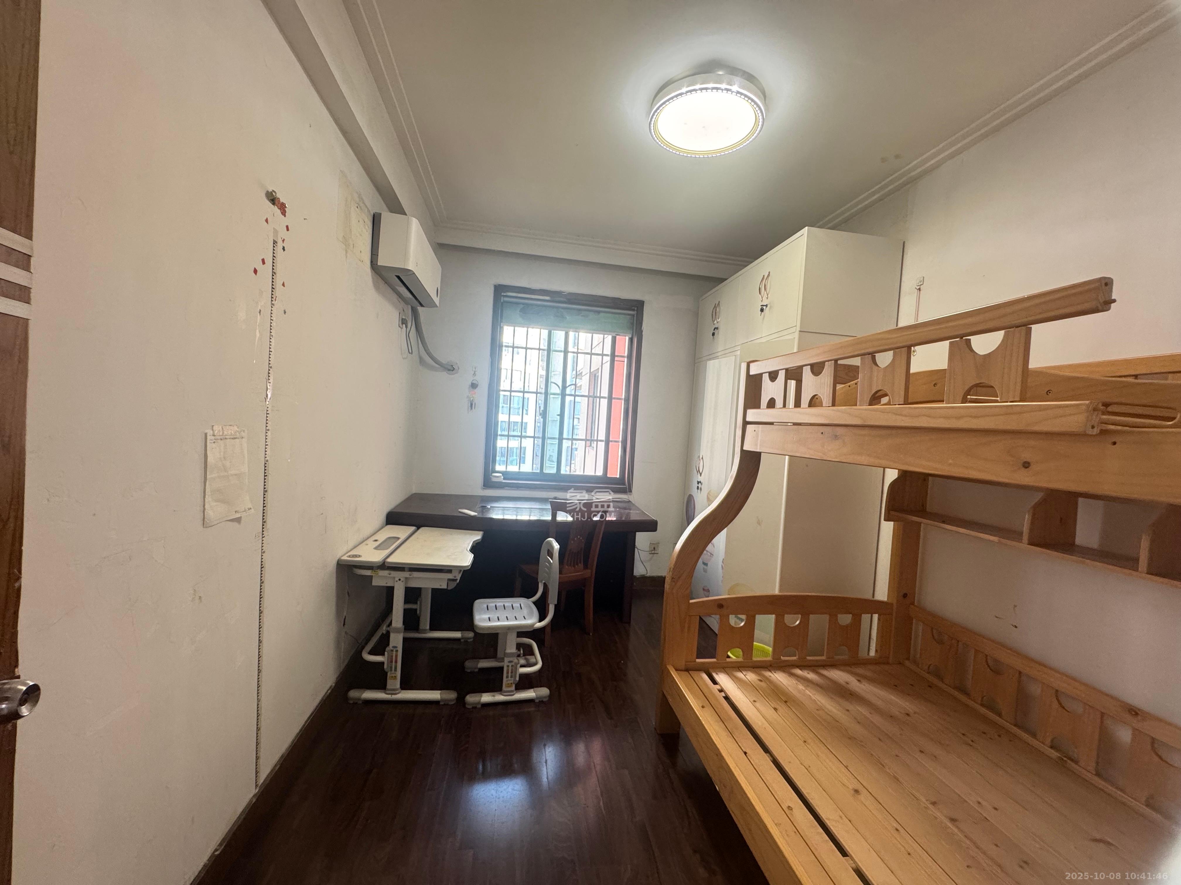 华盛家园  3室2厅2卫    2800.0元/月 华盛家园  3室2厅2卫    2800.0元/月室内图