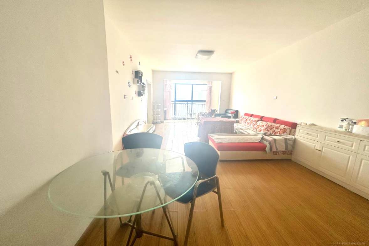 芒果天地(芒果雅苑) 3室2厅1卫 2500.0元/月 芒果天地(芒果雅苑) 3室2厅1卫 2500.0元/月室内图