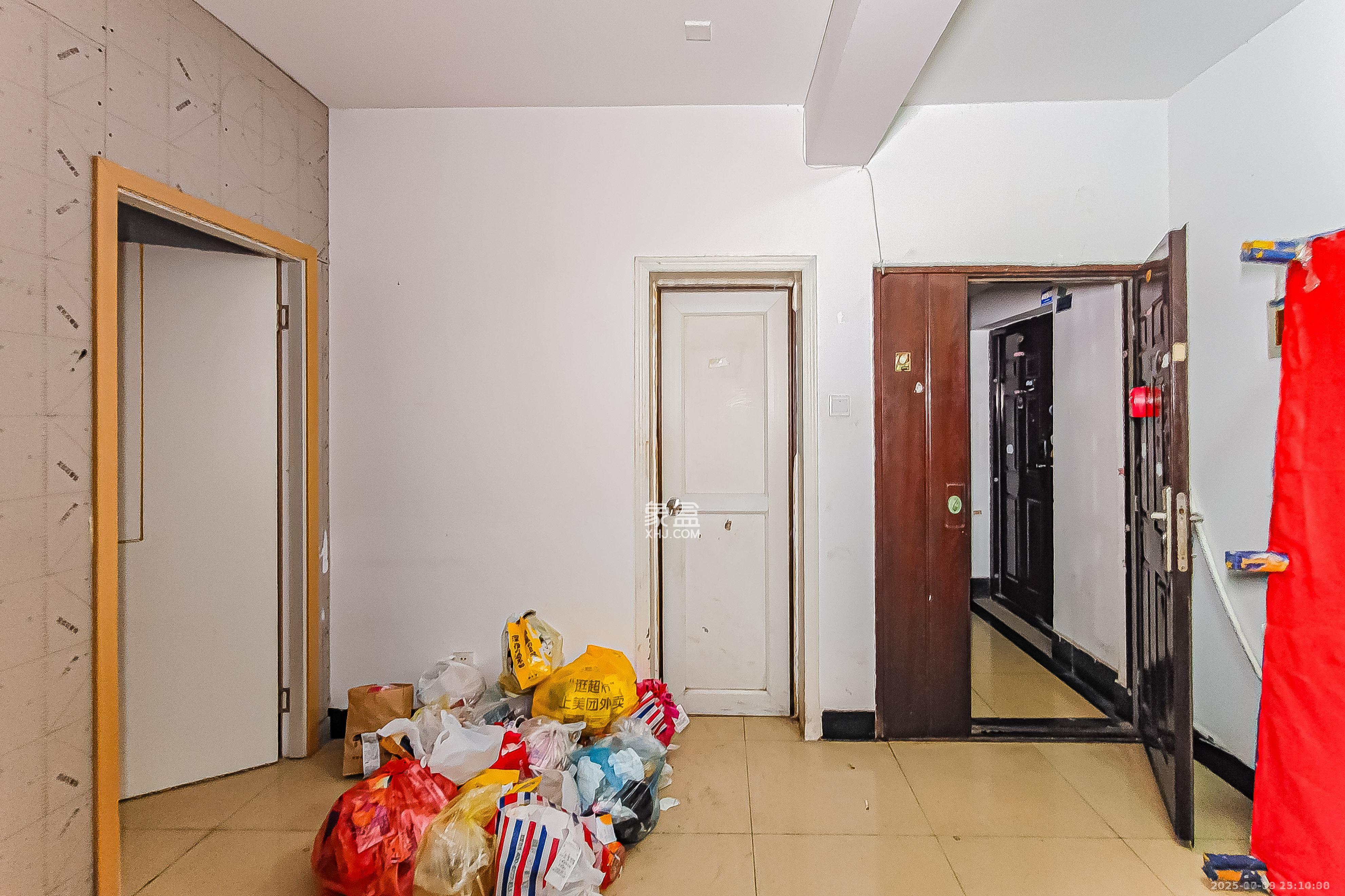 五一华府 3室2厅2卫 4000.0元/月 五一华府 3室2厅2卫 4000.0元/月室内图