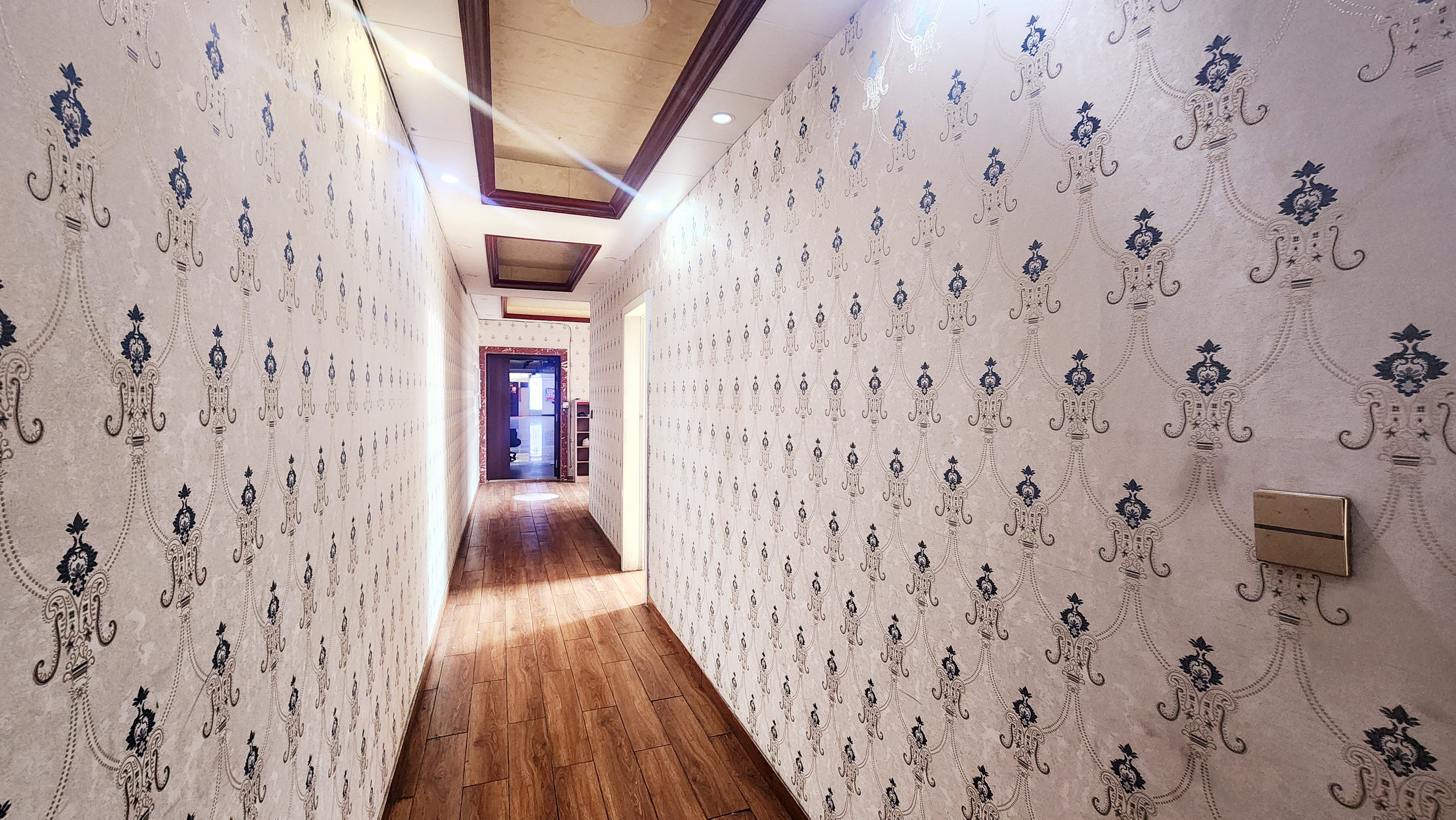 丽天名园 1室0厅0卫 2600.0元/月 丽天名园 1室0厅0卫 2600.0元/月室内图