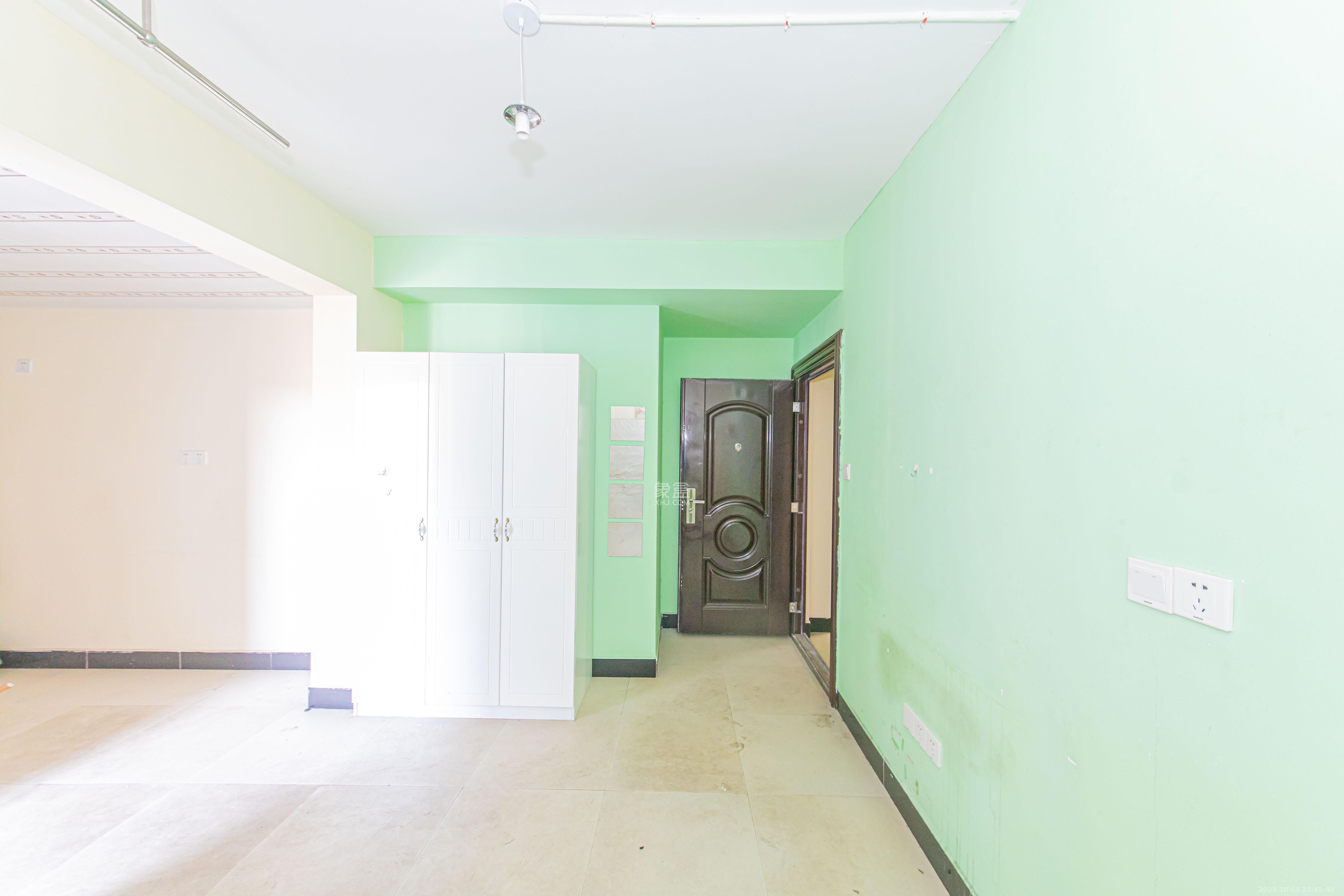 鑫远悦城（鑫远悦时代）  4室2厅2卫    139.0万其他