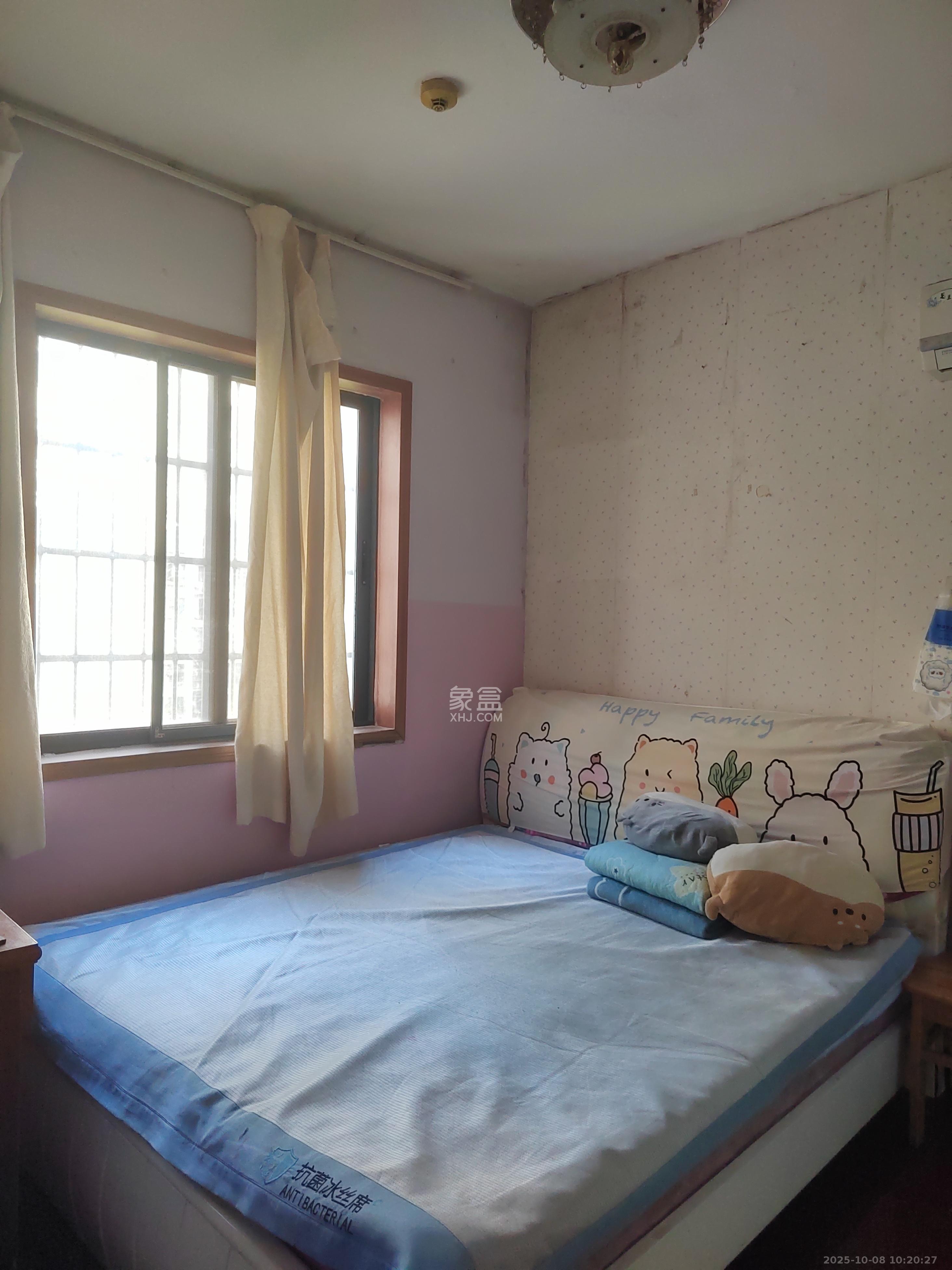 满庭芳小区  2室1厅1卫    1400.0元/月 满庭芳小区  2室1厅1卫    1400.0元/月