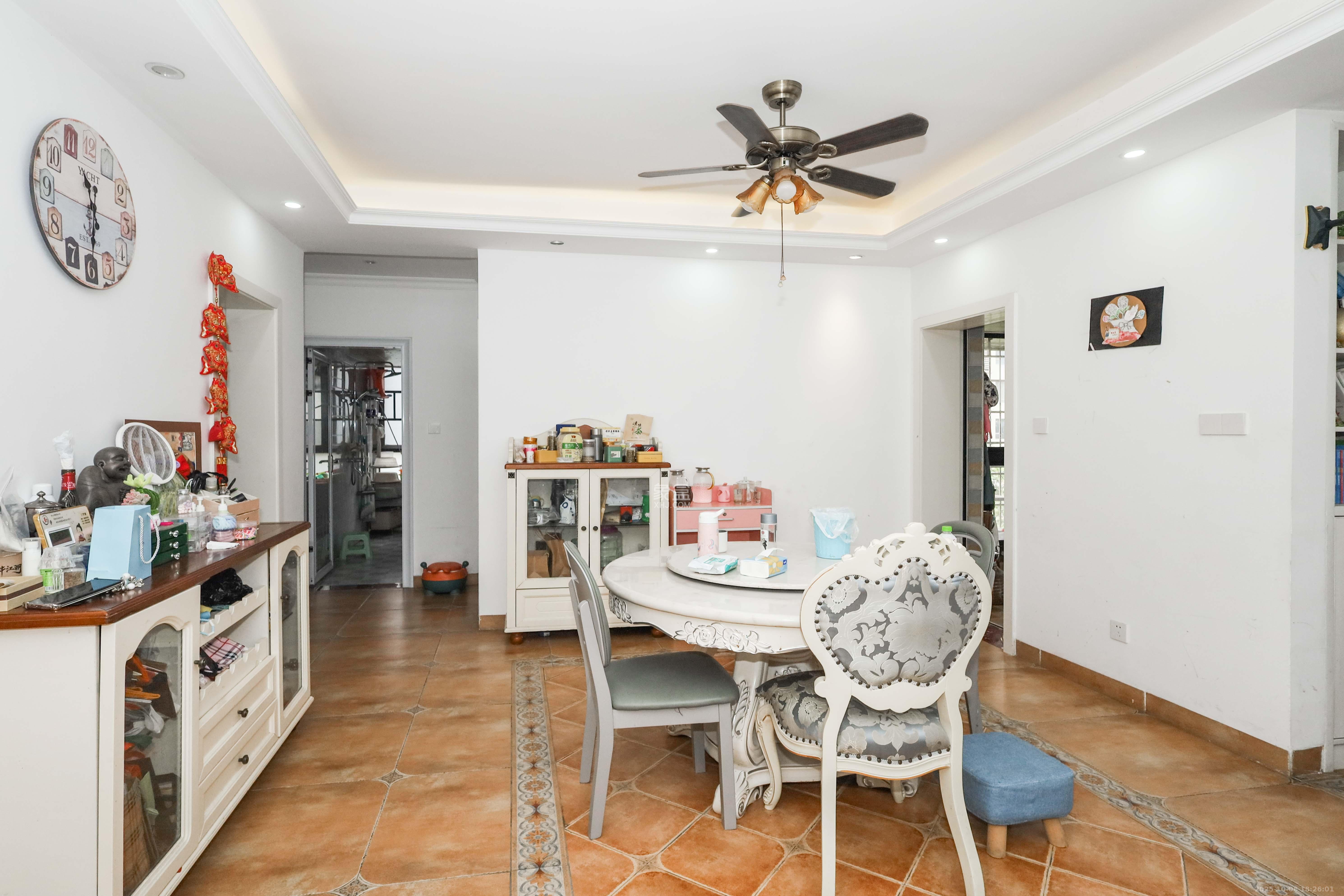 保利麓谷林语D区  4室2厅2卫    128.0万其他