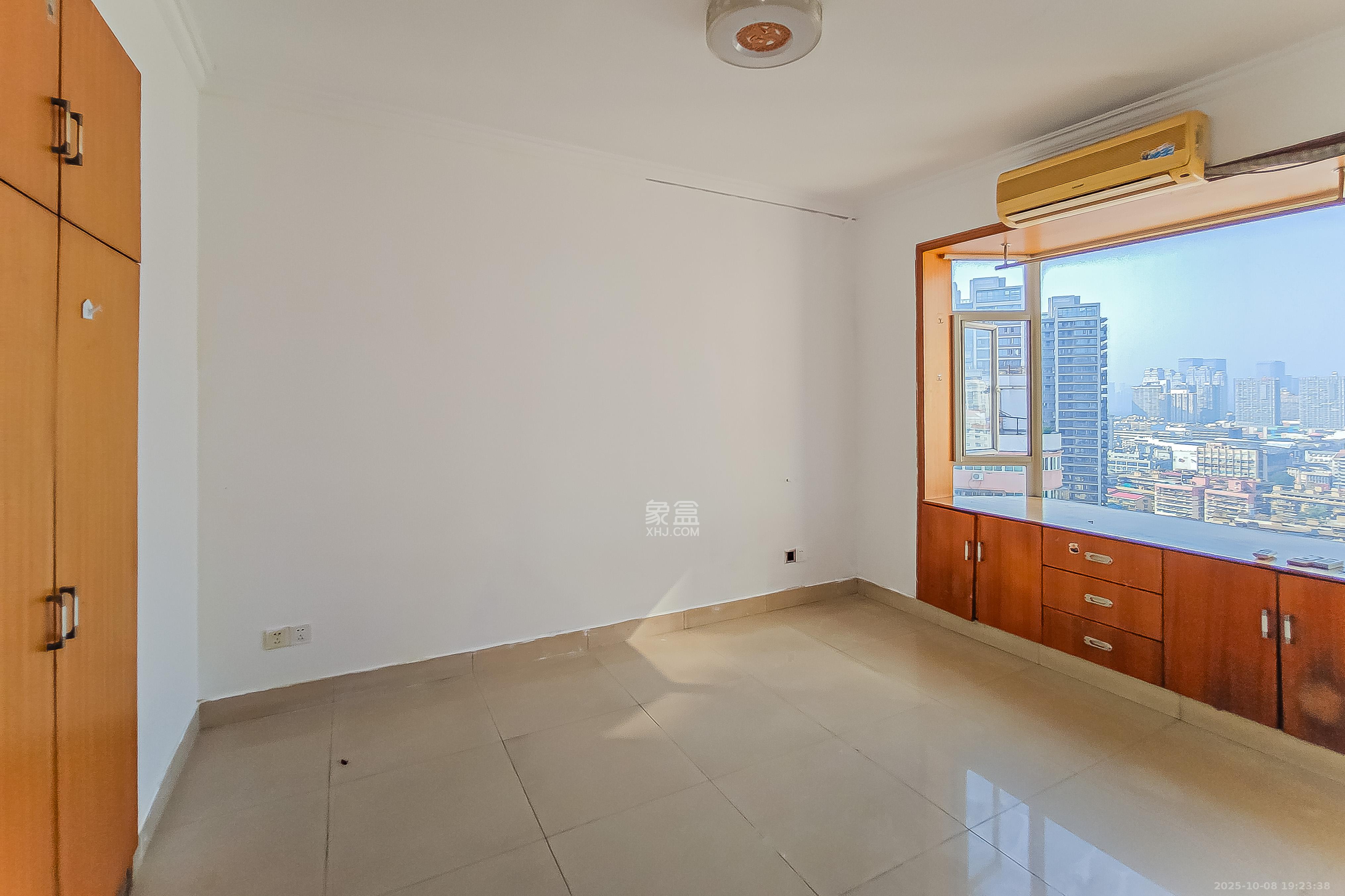 智邦家园  3室2厅2卫    98.0万卧室