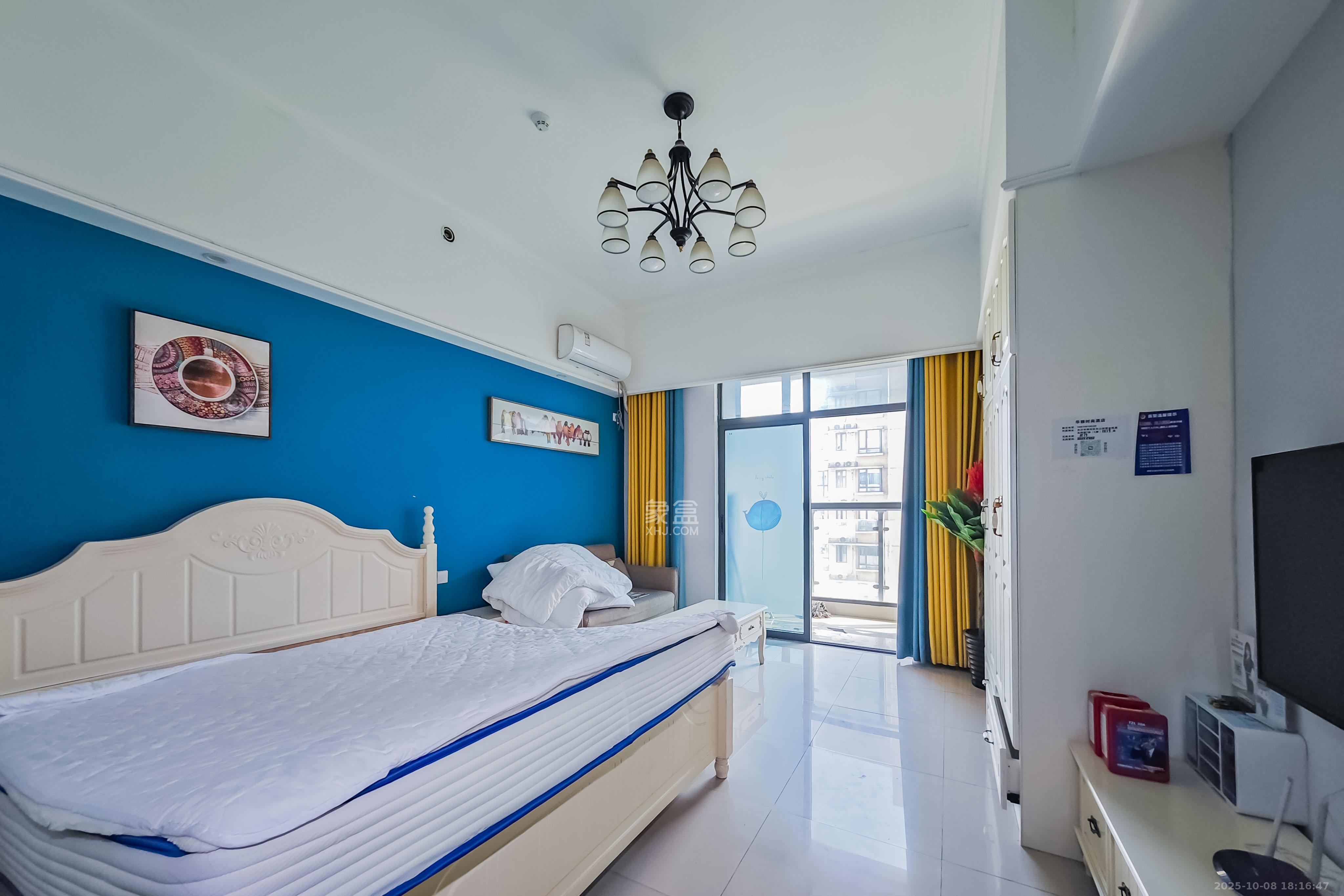 金轮星光名座 1室1厅1卫 28.0万 金轮星光名座 1室1厅1卫 28.0万客厅