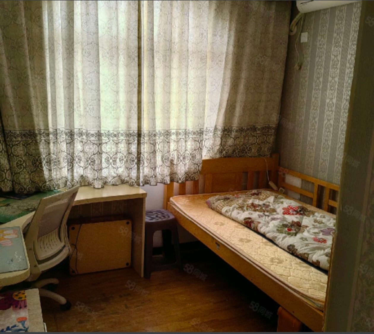 伴山公馆  3室2厅2卫    1400.0元/月室内图