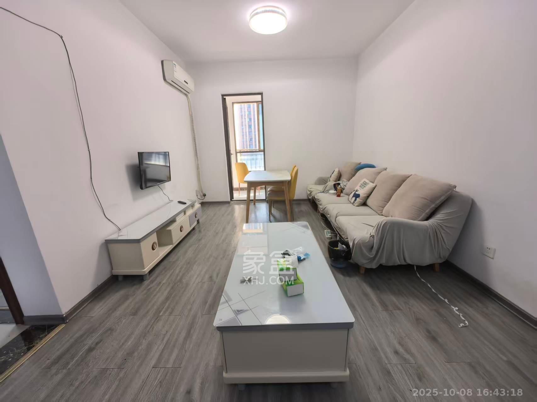 阳光城尚东湾青云苑 1室1厅1卫 2000.0元/月 阳光城尚东湾青云苑 1室1厅1卫 2000.0元/月室内图