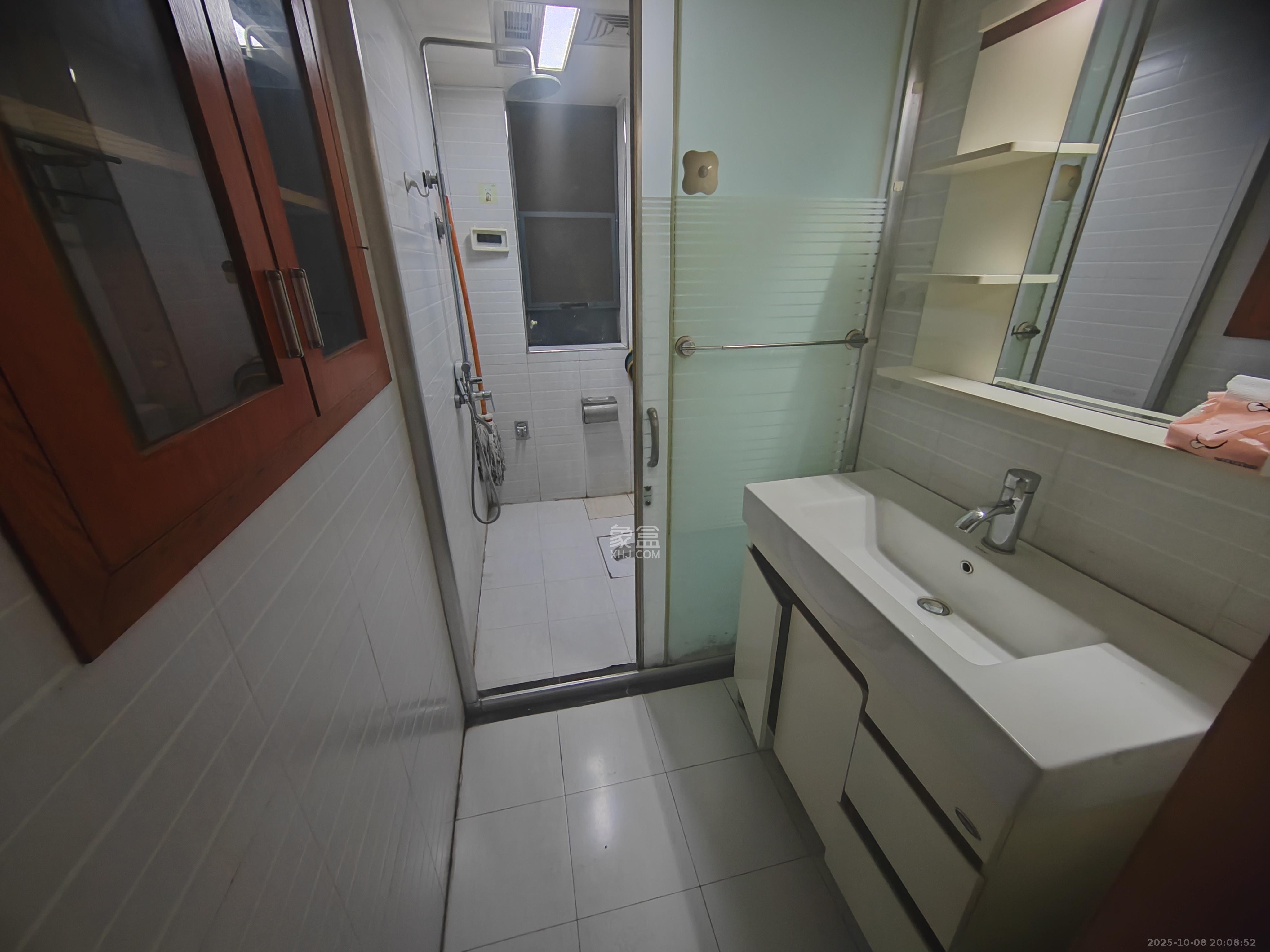 兰亭优壳(隽峰苑) 3室2厅1卫 2300.0元/月 兰亭优壳(隽峰苑) 3室2厅1卫 2300.0元/月室内图