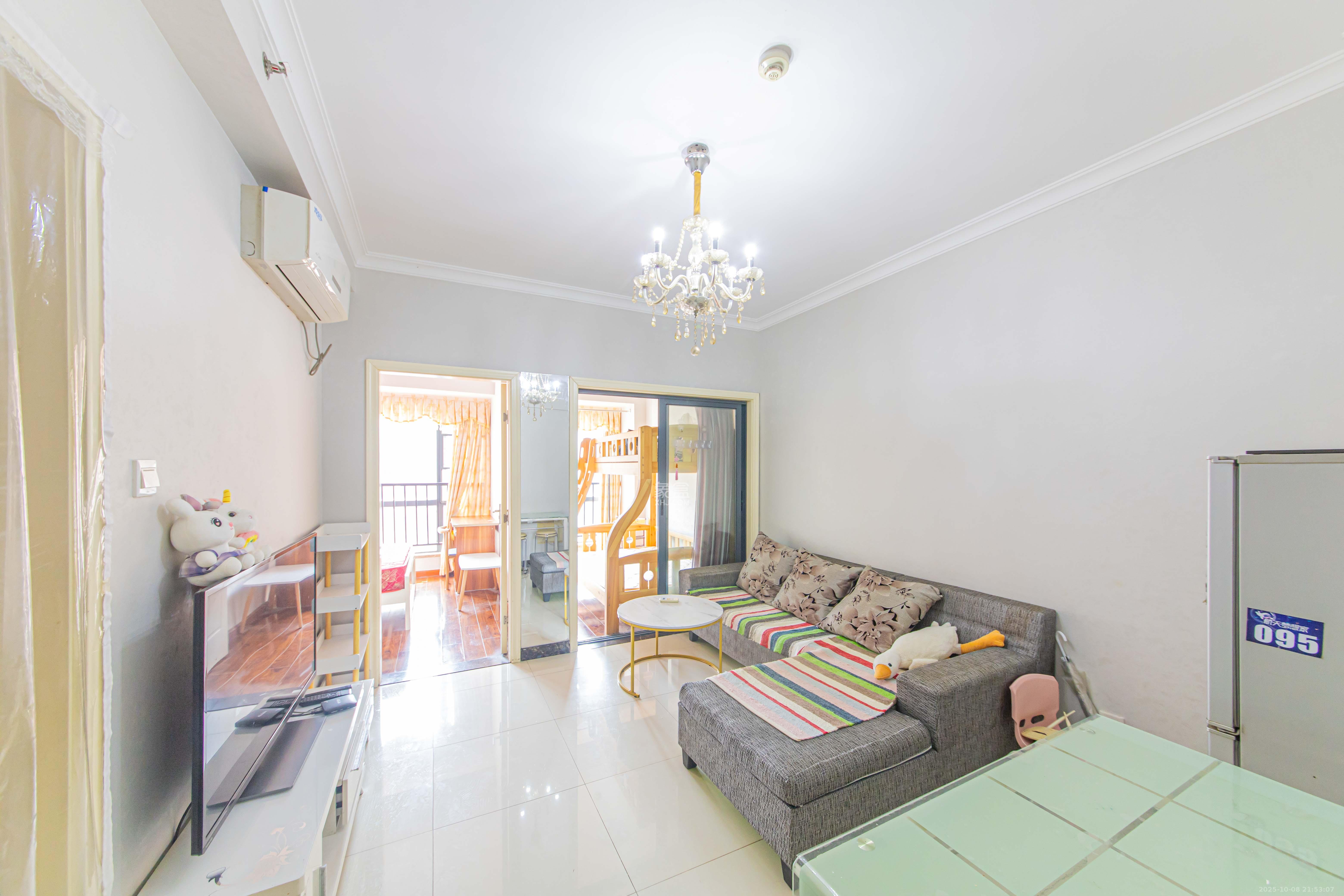 中建芙蓉工社  1室1厅1卫    45.8万