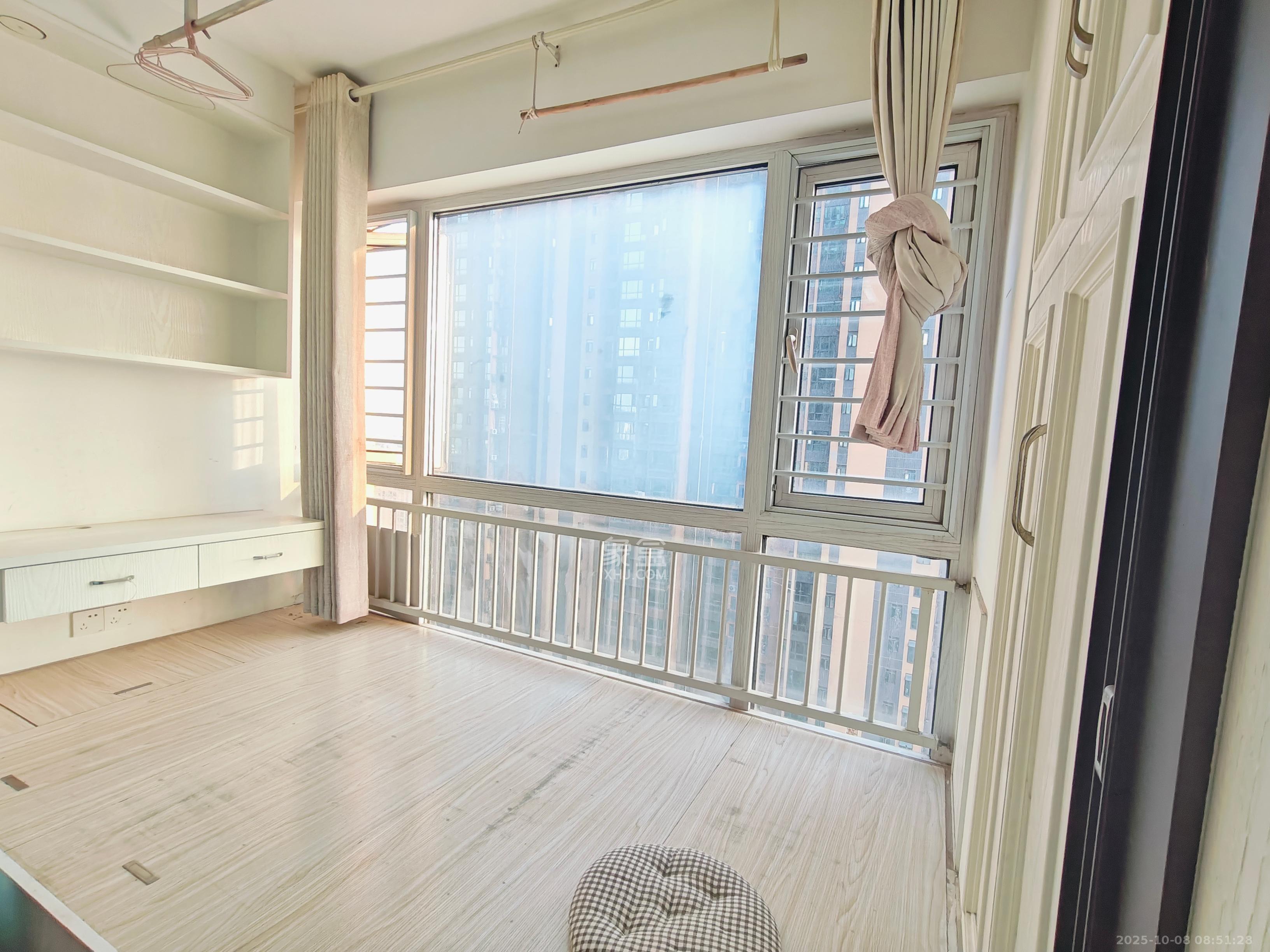 海伦春天 2室1厅1卫 1900.0元/月 海伦春天 2室1厅1卫 1900.0元/月室内图