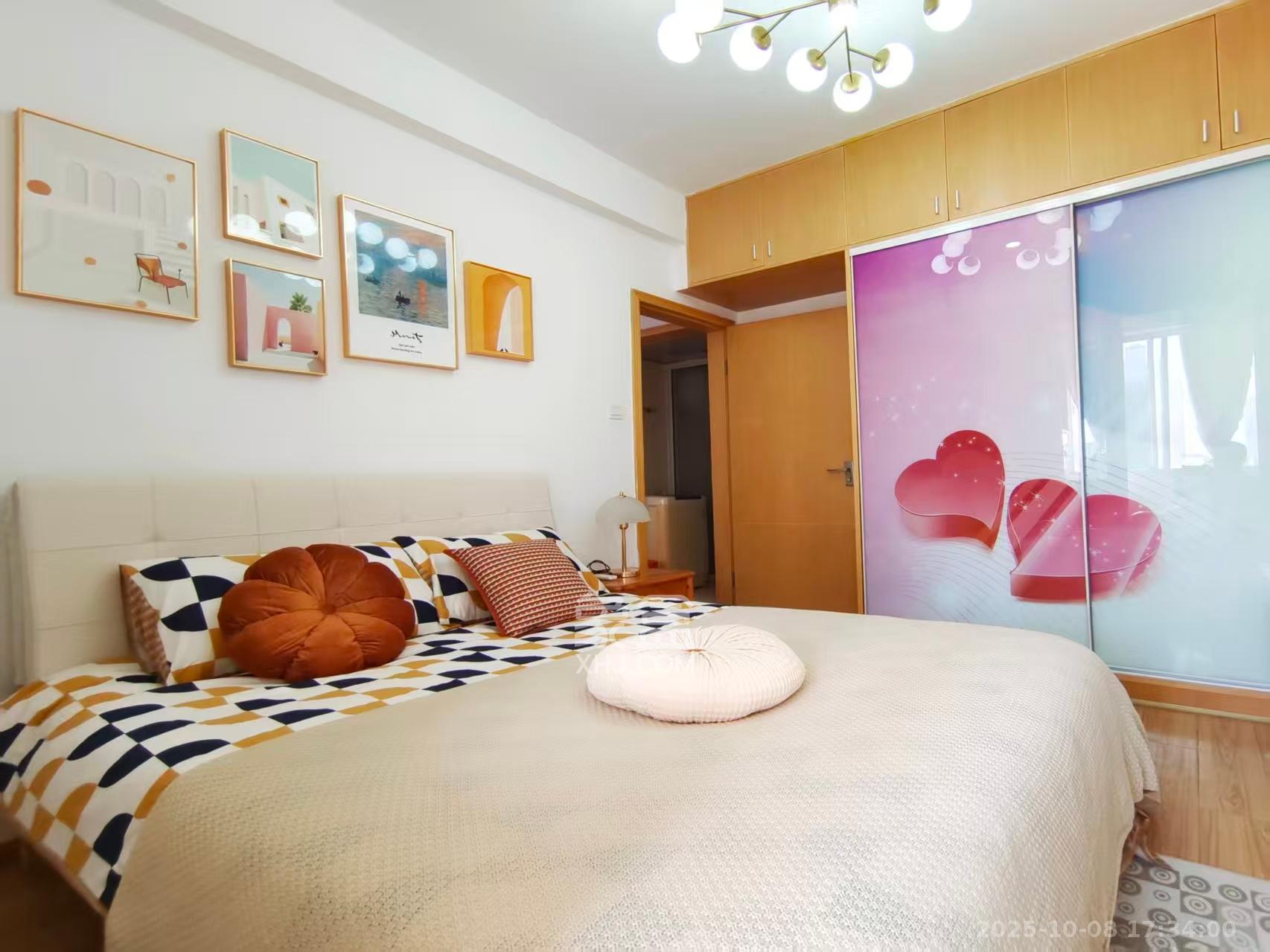 芙蓉上河图 2室1厅1卫 2400.0元/月 芙蓉上河图 2室1厅1卫 2400.0元/月室内图