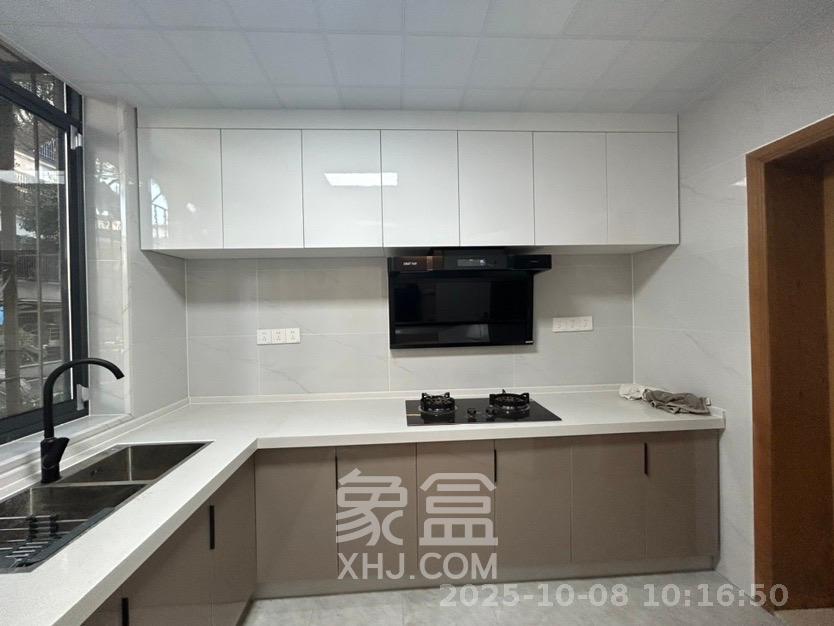 红龙庙小区  3室1厅1卫    2000.0元/月室内图