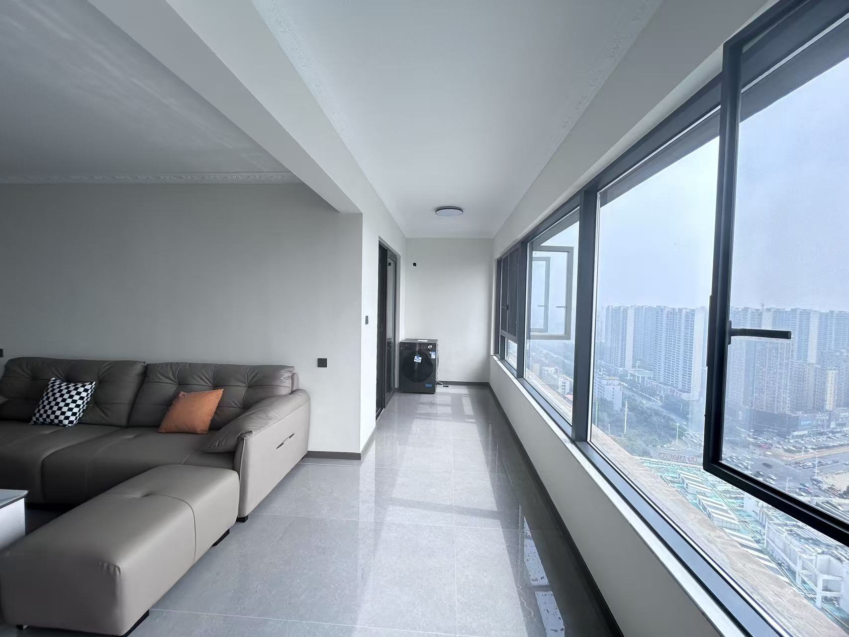 建发央著（悦发央著）  4室2厅2卫    3500.0元/月室内图