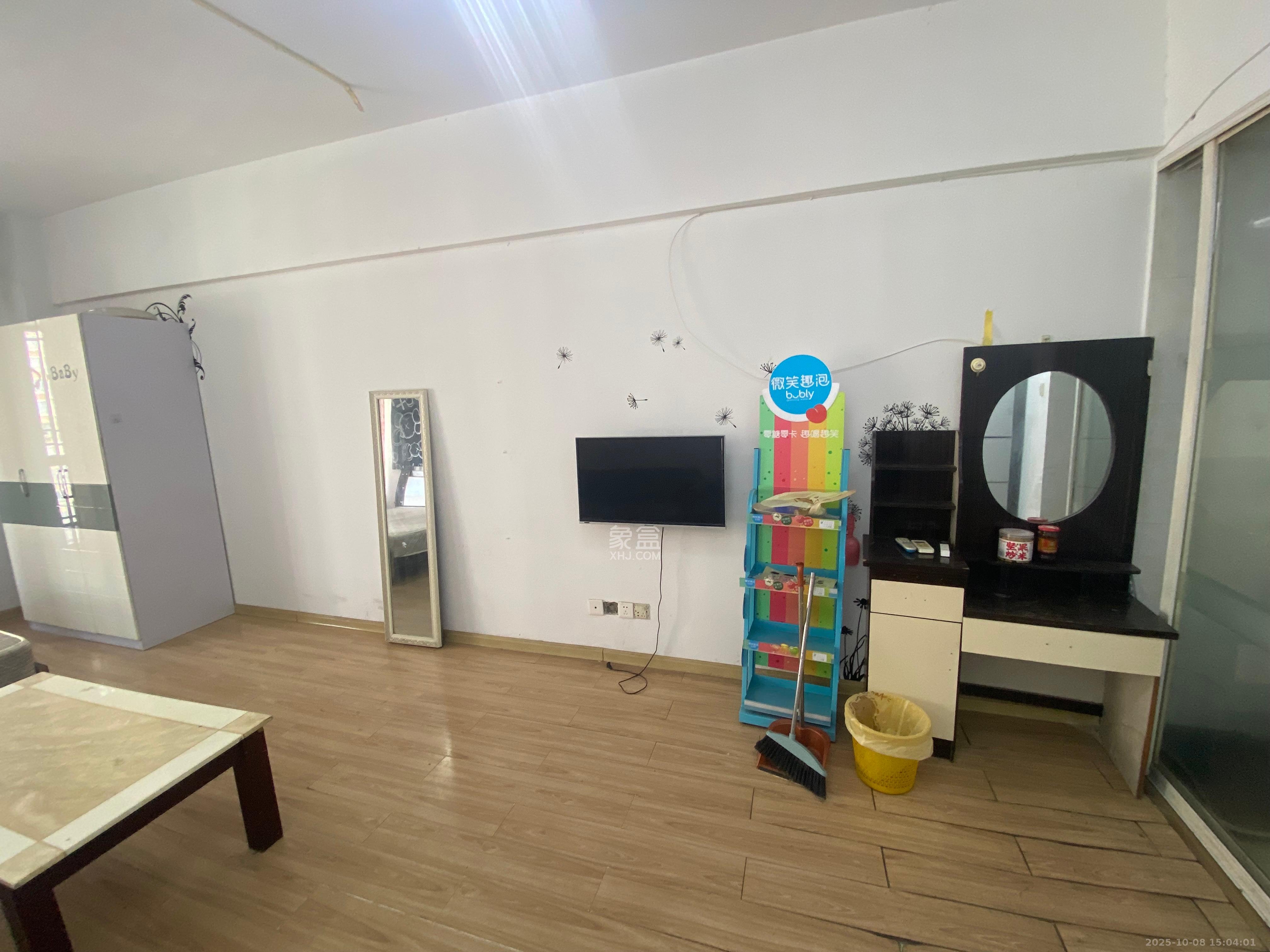 尚都花园城  1室1厅1卫    800.0元/月室内图