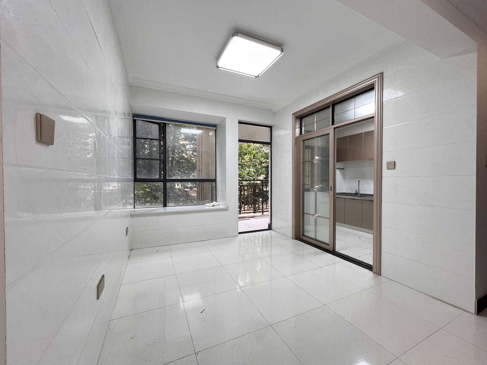 中核缇香名苑 3室2厅2卫 54.8万 中核缇香名苑 3室2厅2卫 54.8万室内图