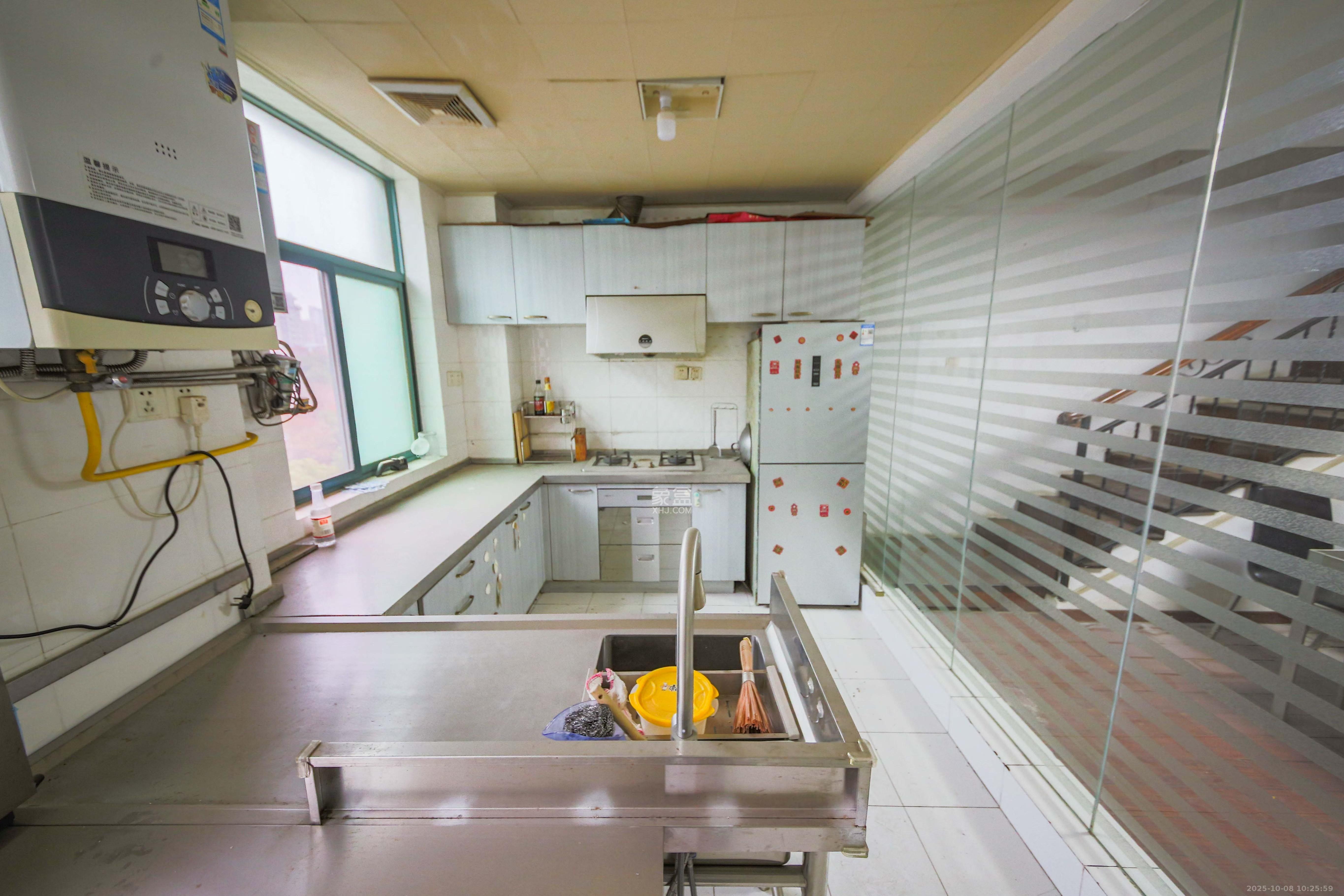 柠檬丽都 4室2厅2卫 2000.0元/月 柠檬丽都 4室2厅2卫 2000.0元/月室内图