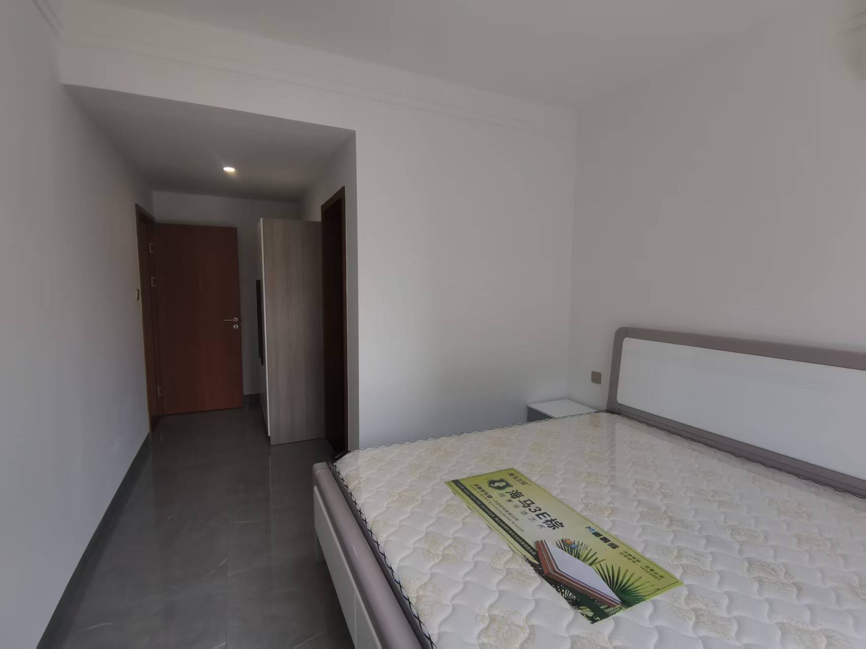 蓝宝凤鸣兰曦  3室2厅2卫    2800.0元/月室内图