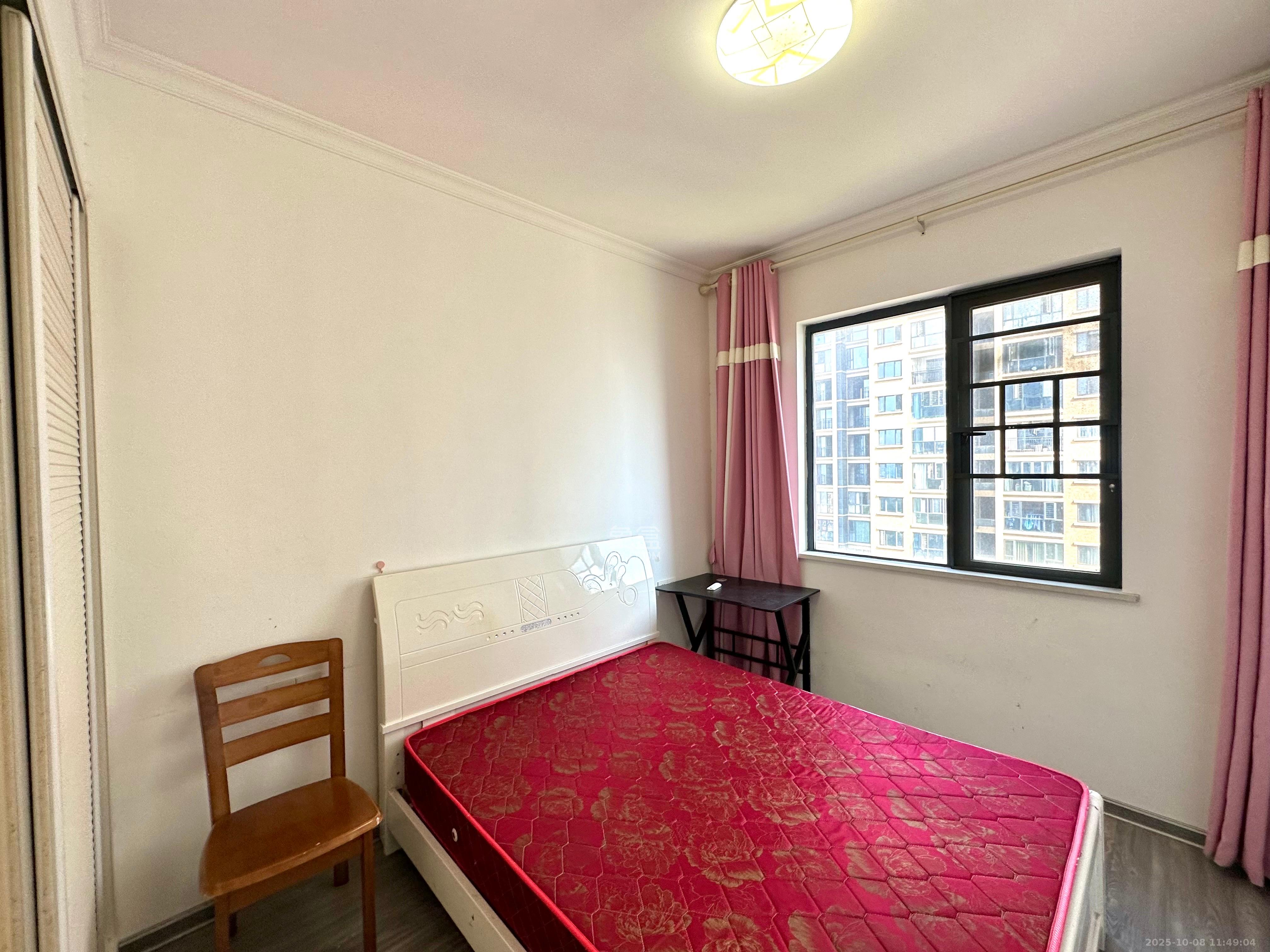 中南红领邦(红星嘉和苑) 3室0厅0卫 2400.0元/月 中南红领邦(红星嘉和苑) 3室0厅0卫 2400.0元/月室内图