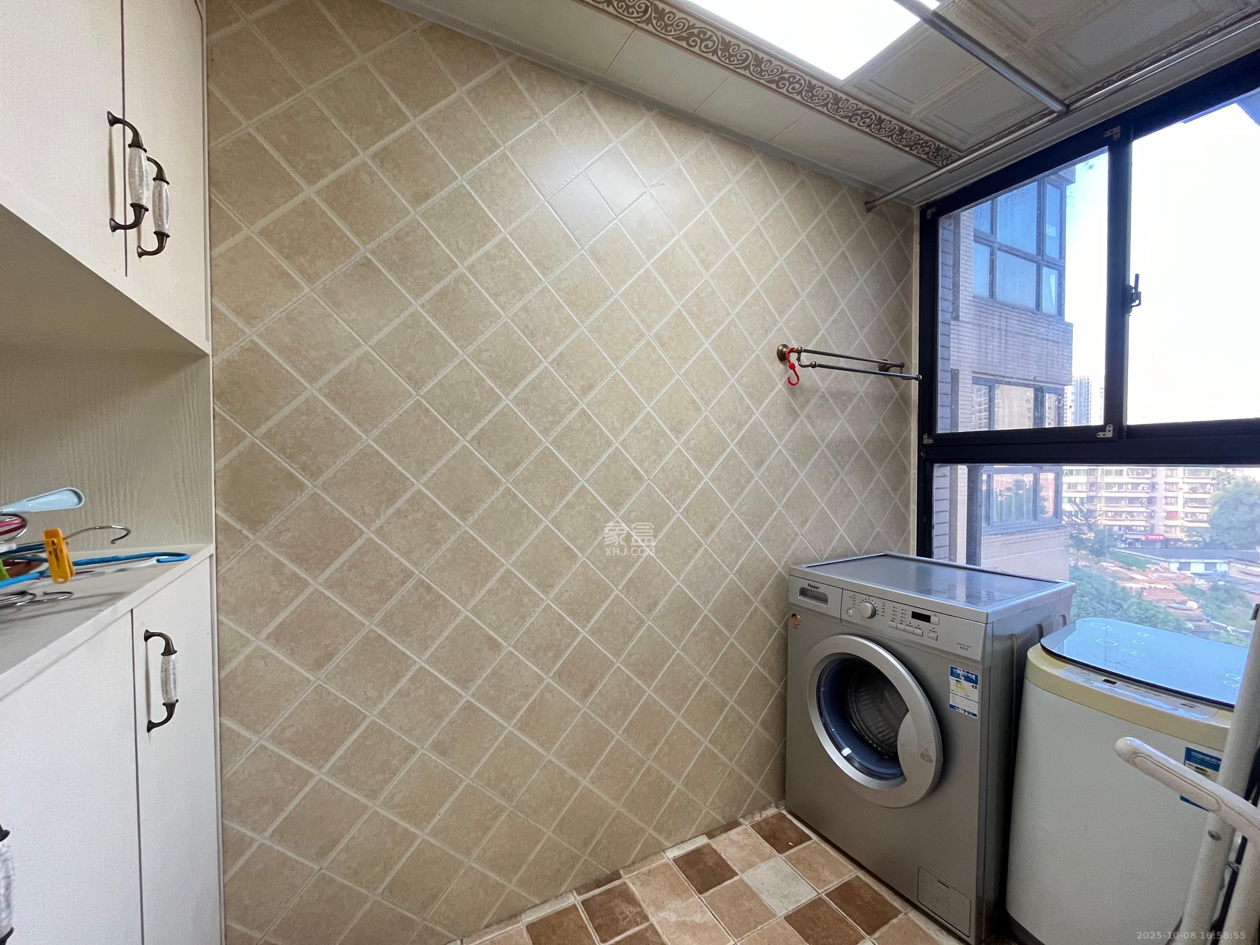 阿普阿布  2室2厅1卫    2800.0元/月室内图