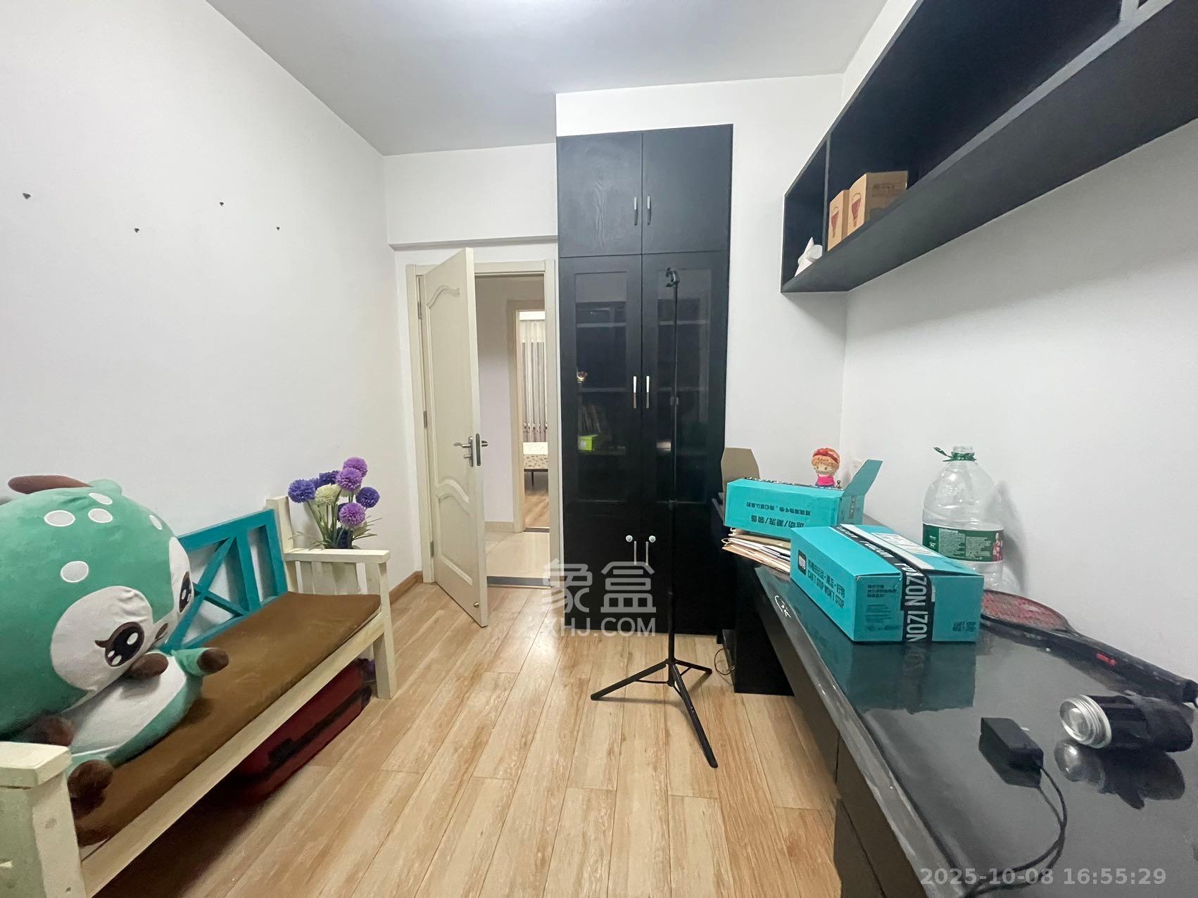 维一星城原山苑 3室2厅2卫 3000.0元/月 维一星城原山苑 3室2厅2卫 3000.0元/月室内图