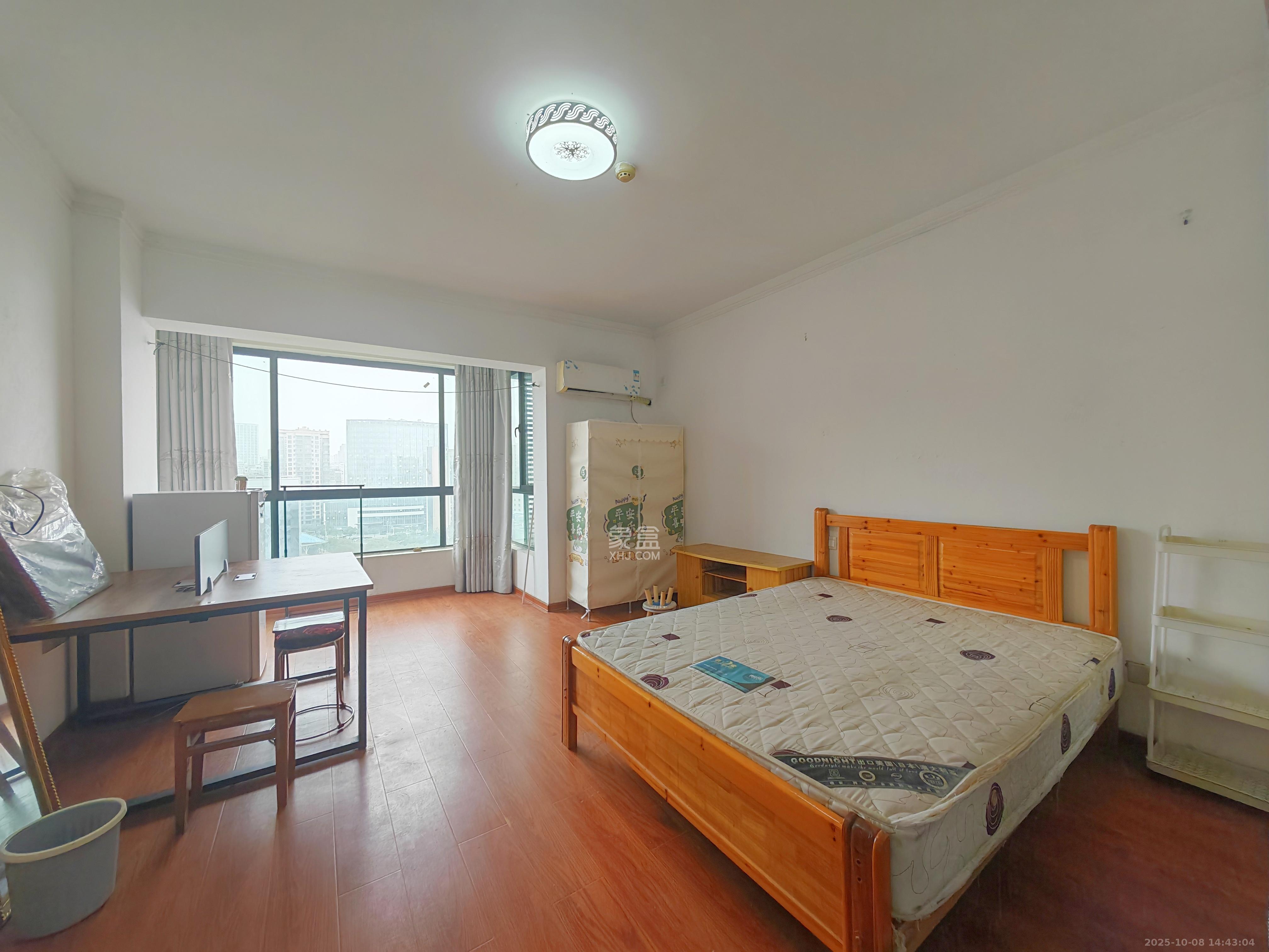 标志商务中心 1室1厅1卫 1000.0元/月 标志商务中心 1室1厅1卫 1000.0元/月室内图