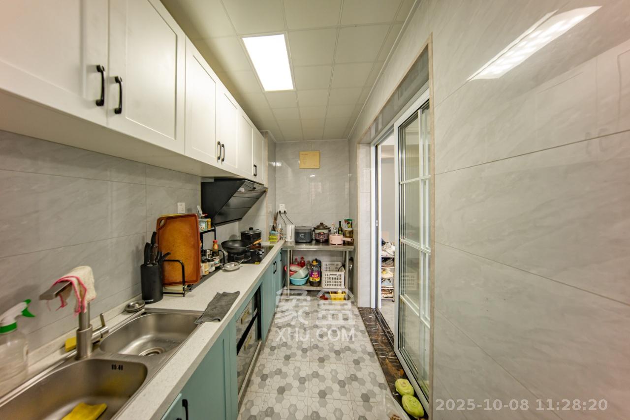 中海国际四期  4室2厅2卫    3000.0元/月室内图