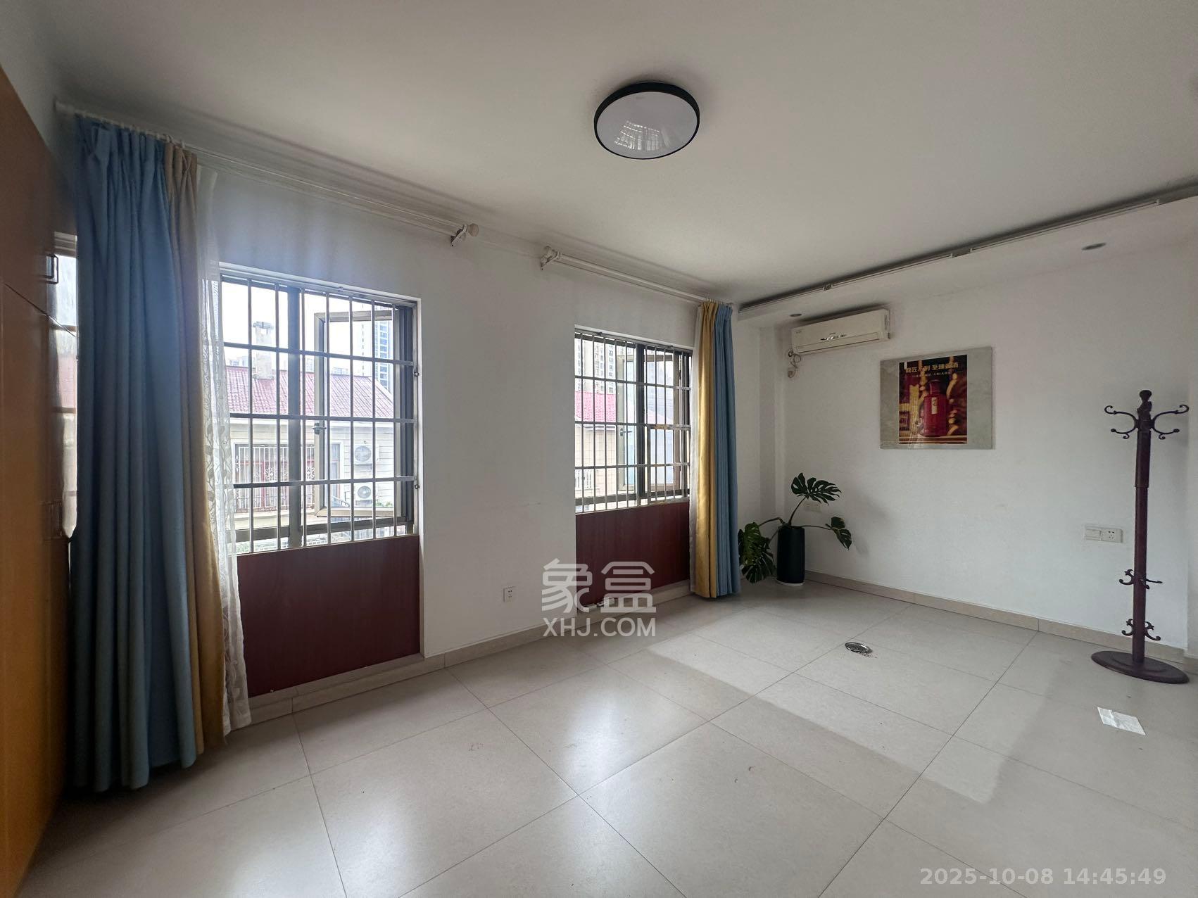 御景龙城  7室2厅0卫    12000.0元/月室内图