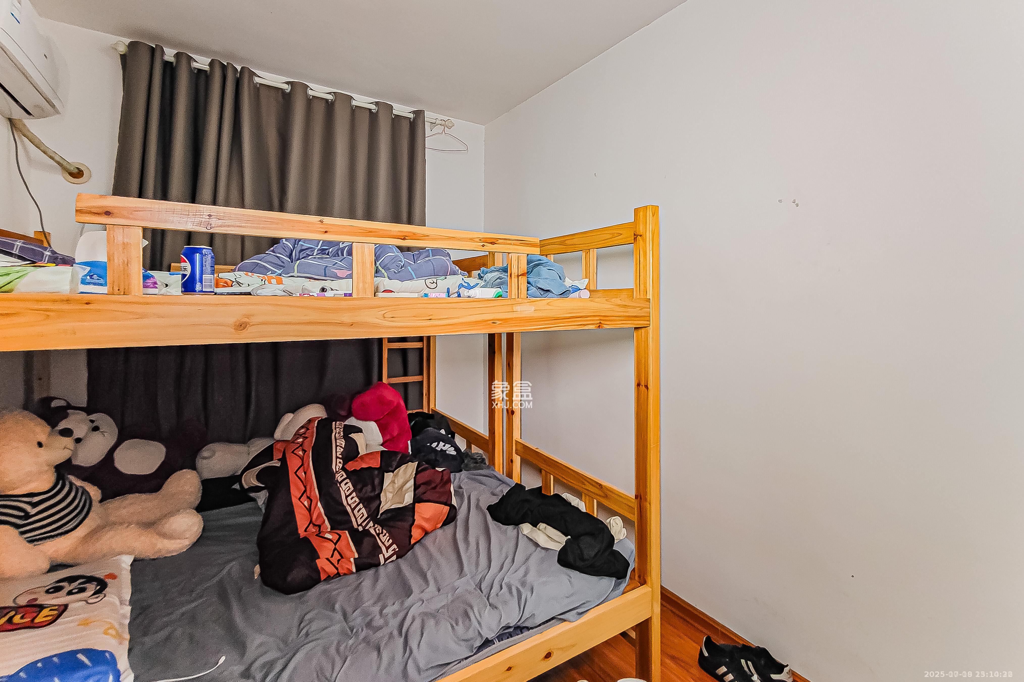 五一华府 3室2厅2卫 4000.0元/月 五一华府 3室2厅2卫 4000.0元/月室内图