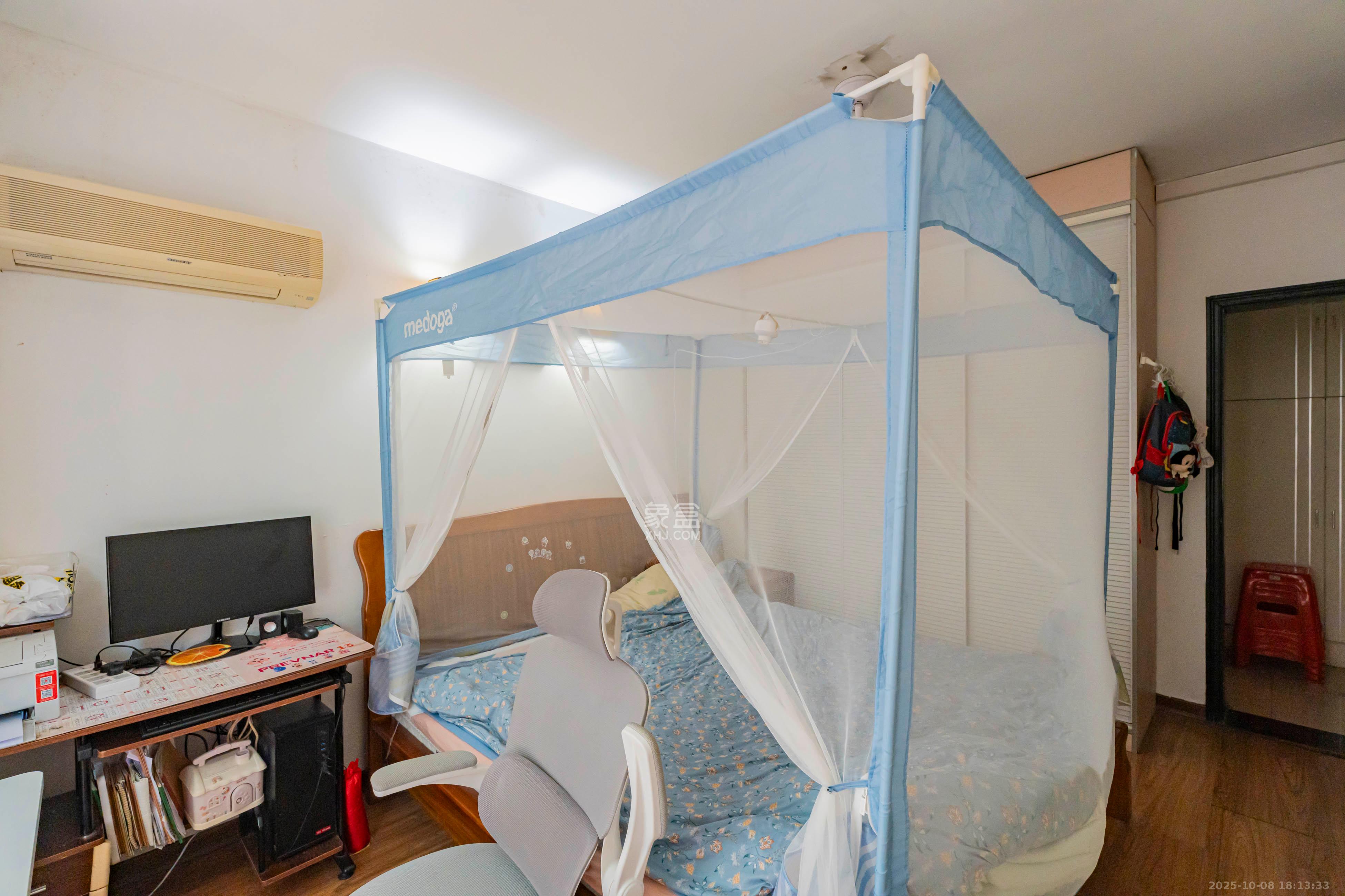 富湘园  3室2厅2卫    132.0万卧室