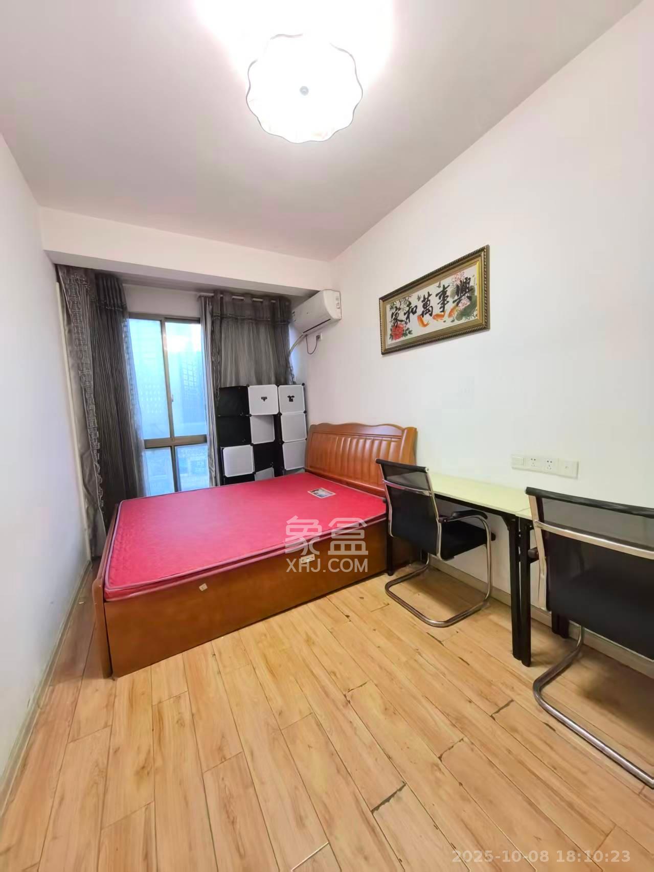 岳泰理想城  3室2厅2卫    2600.0元/月 岳泰理想城  3室2厅2卫    2600.0元/月室内图